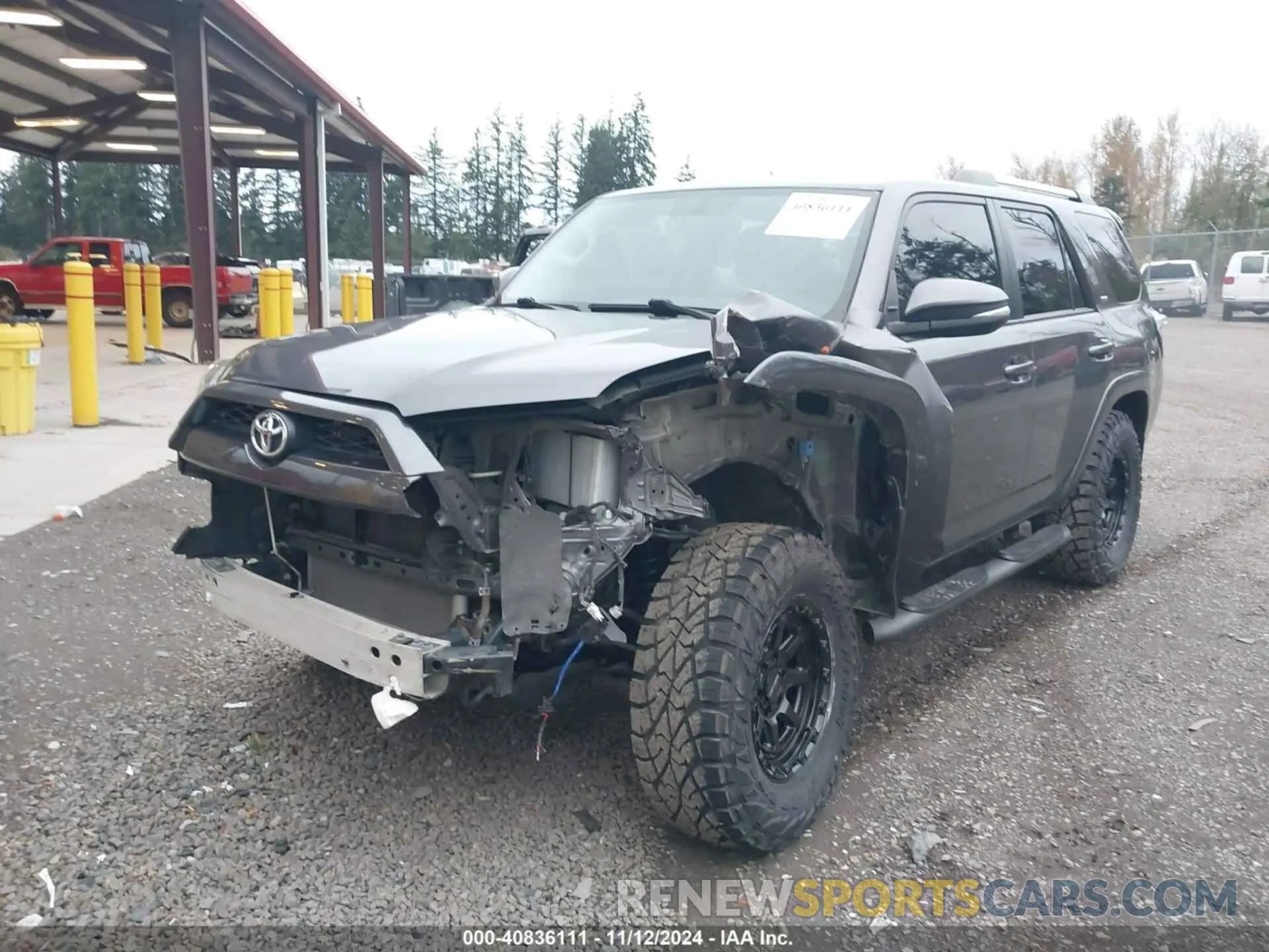 2 Photograph of a damaged car JTEBU5JR6K5614222 TOYOTA 4RUNNER 2019