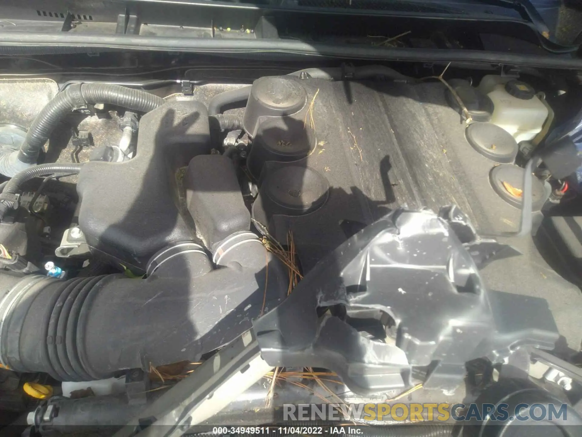 10 Photograph of a damaged car JTEBU5JR6K5636513 TOYOTA 4RUNNER 2019
