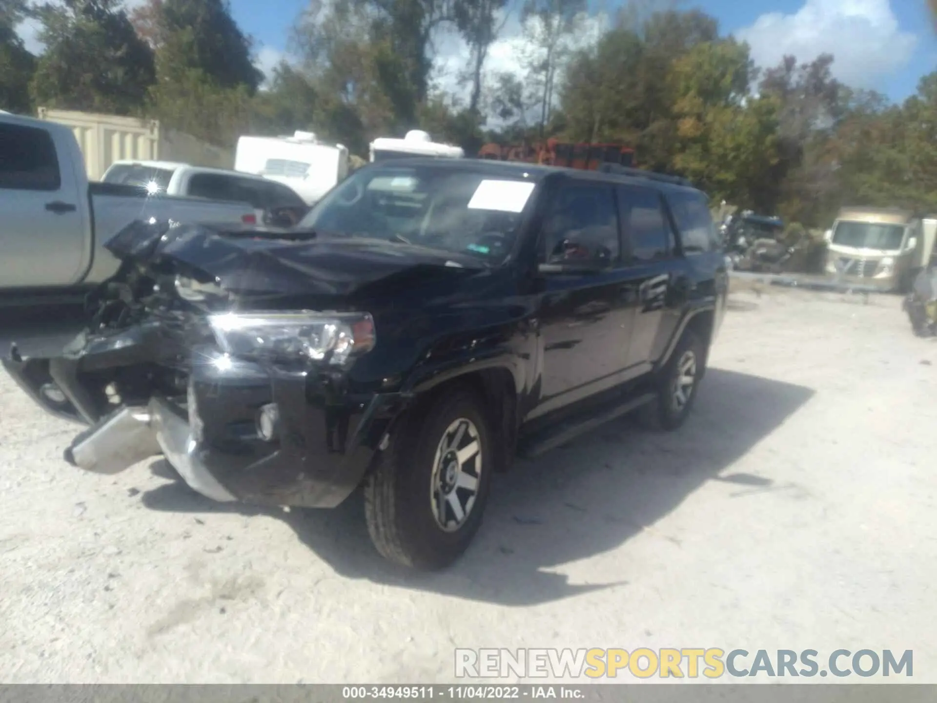 2 Photograph of a damaged car JTEBU5JR6K5636513 TOYOTA 4RUNNER 2019