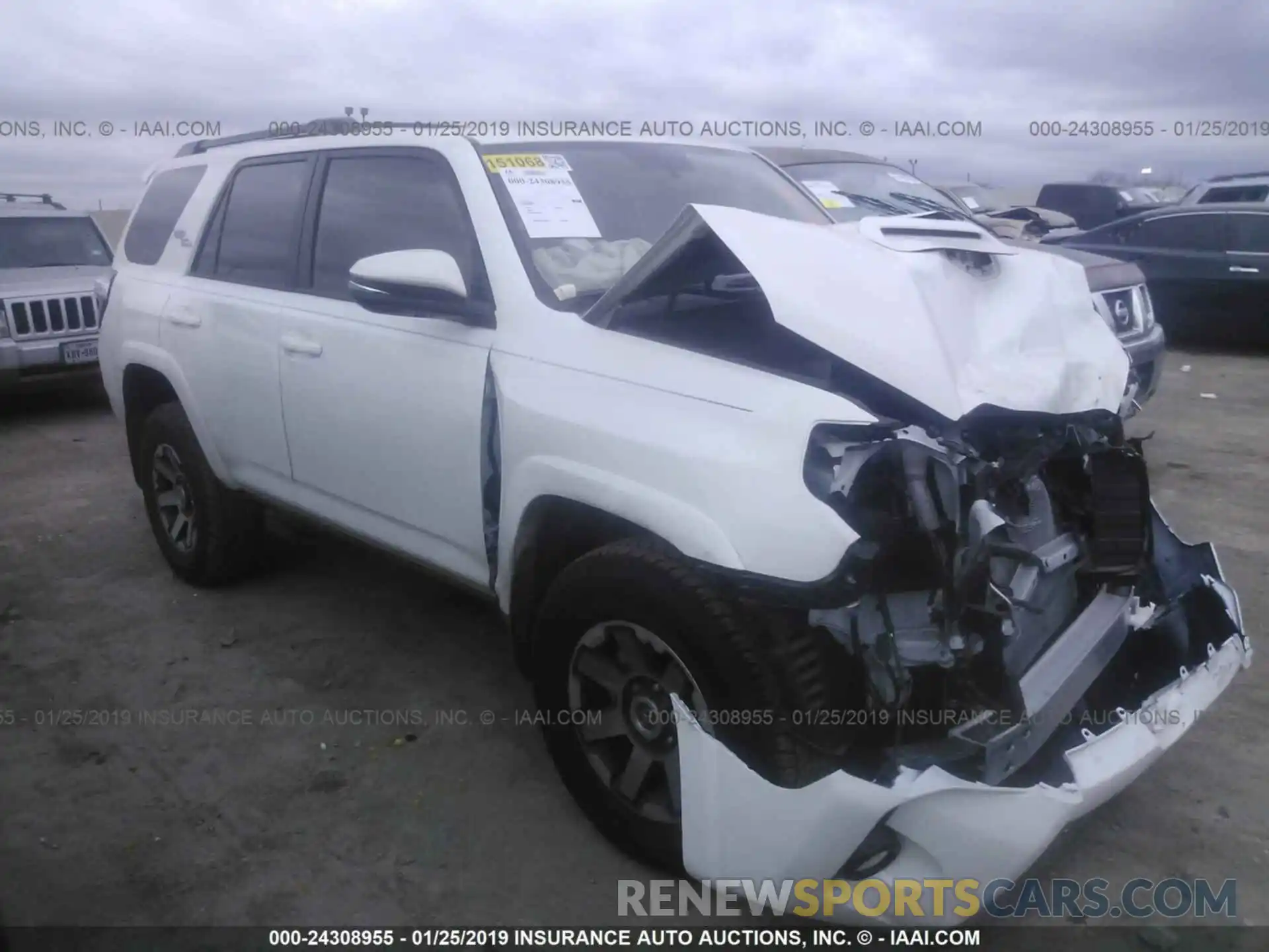 1 Photograph of a damaged car JTEBU5JR6K5636916 TOYOTA 4RUNNER 2019