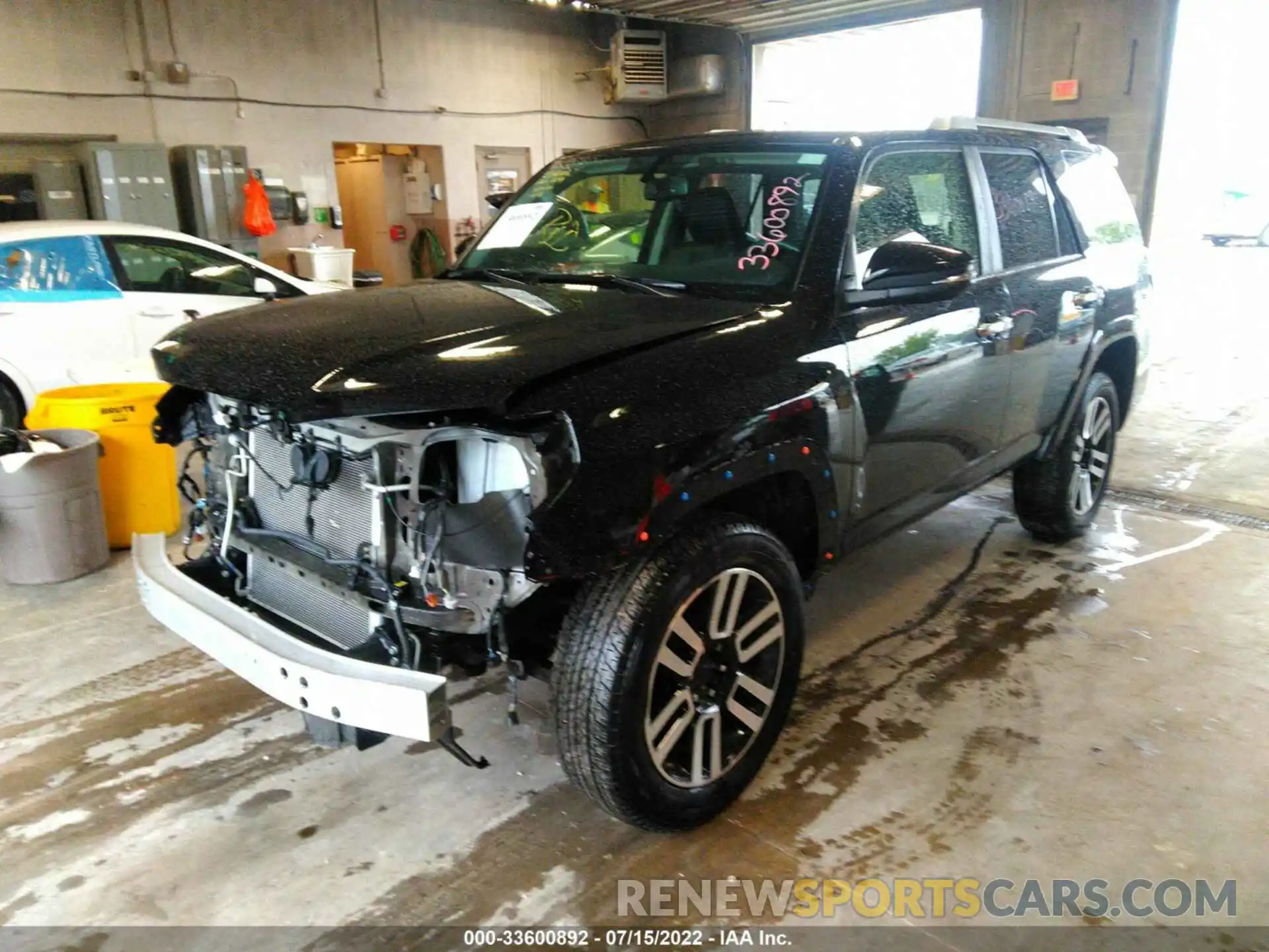 2 Photograph of a damaged car JTEBU5JR6K5650296 TOYOTA 4RUNNER 2019