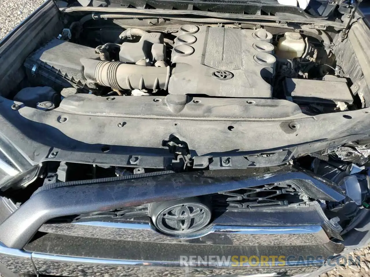 11 Photograph of a damaged car JTEBU5JR6K5653912 TOYOTA 4RUNNER 2019