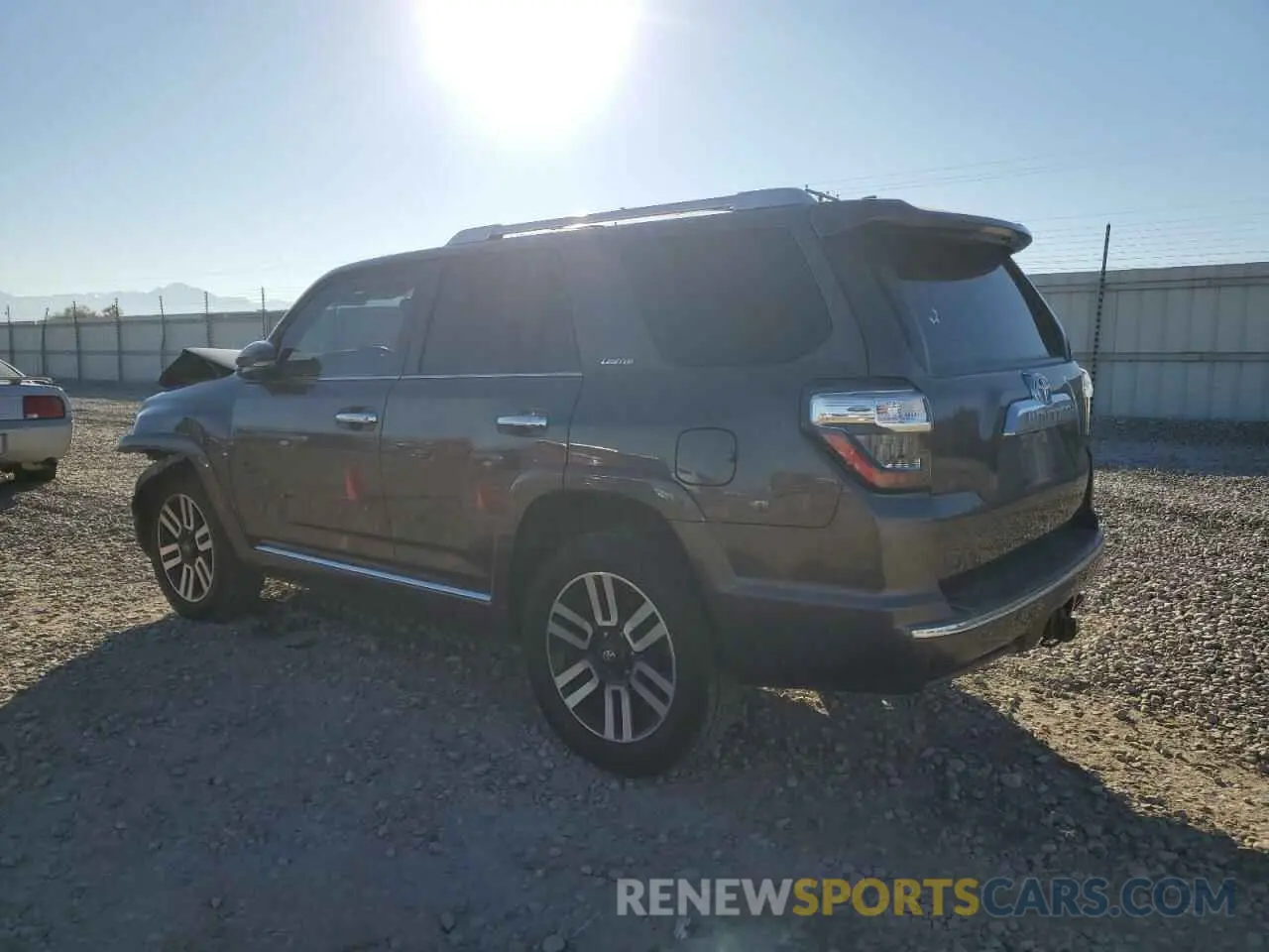 2 Photograph of a damaged car JTEBU5JR6K5653912 TOYOTA 4RUNNER 2019