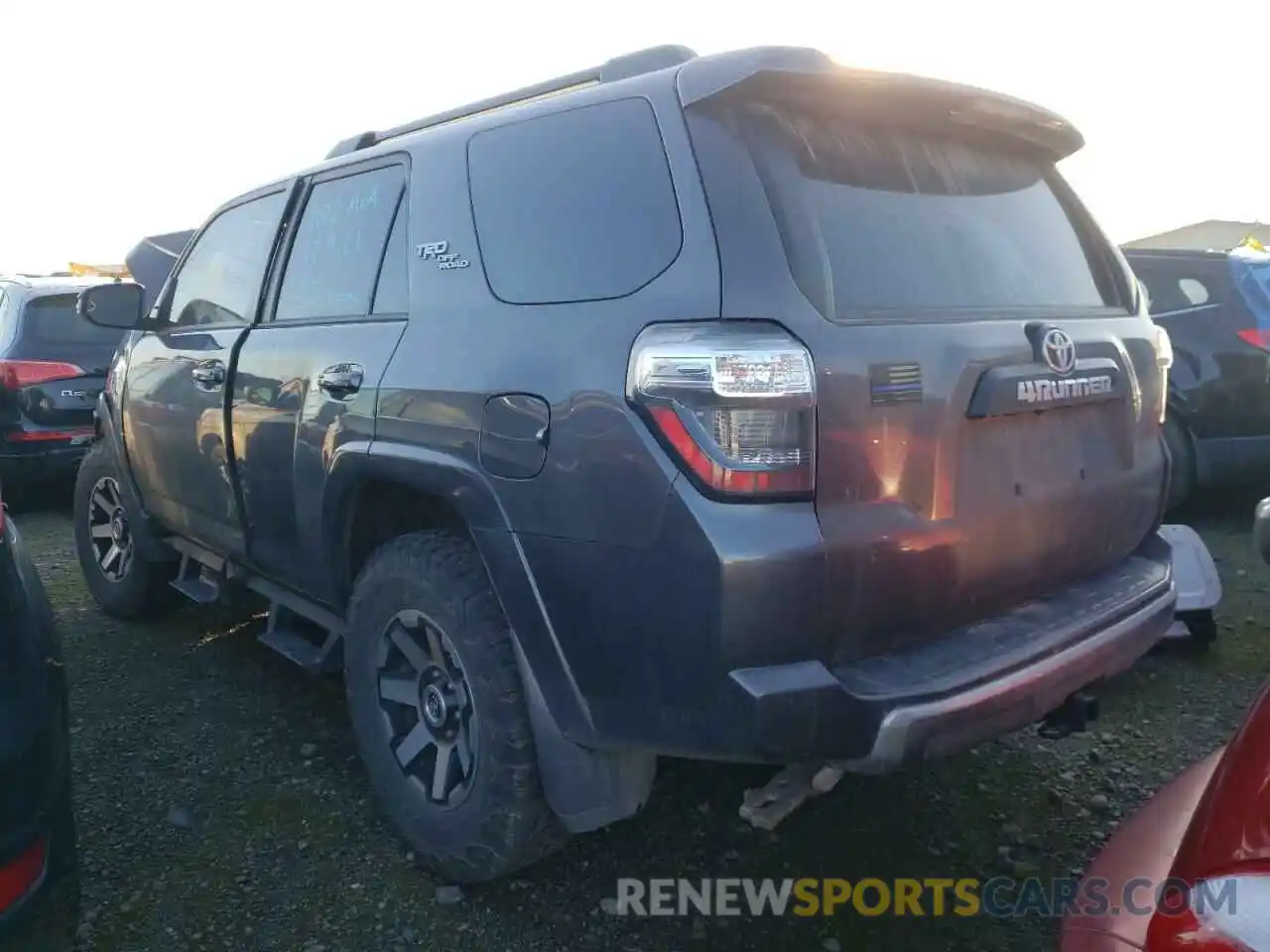 3 Photograph of a damaged car JTEBU5JR6K5692631 TOYOTA 4RUNNER 2019