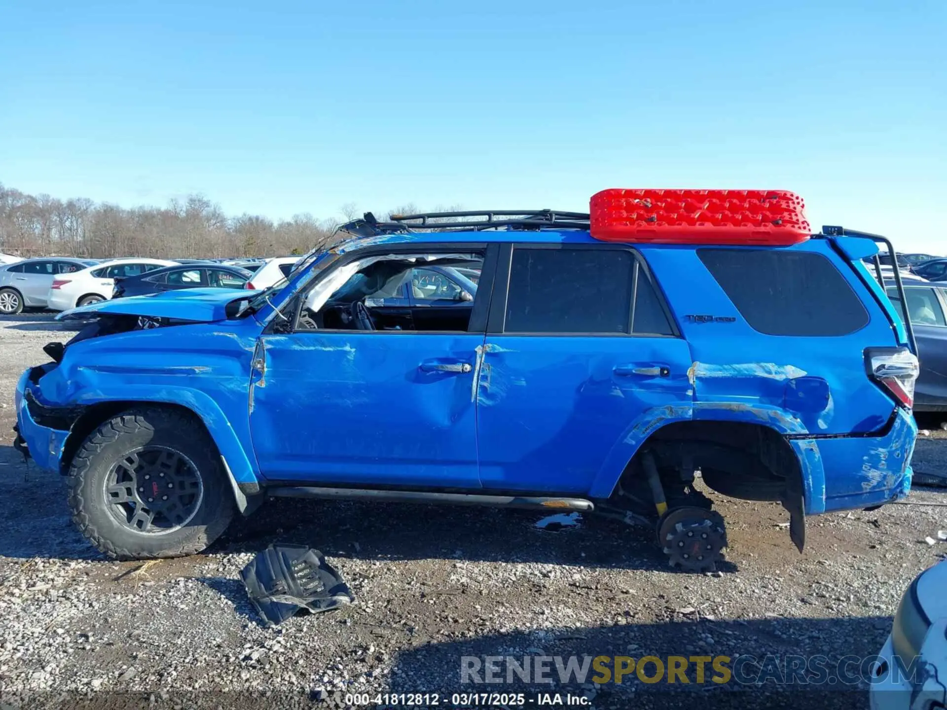 14 Photograph of a damaged car JTEBU5JR6K5702817 TOYOTA 4RUNNER 2019