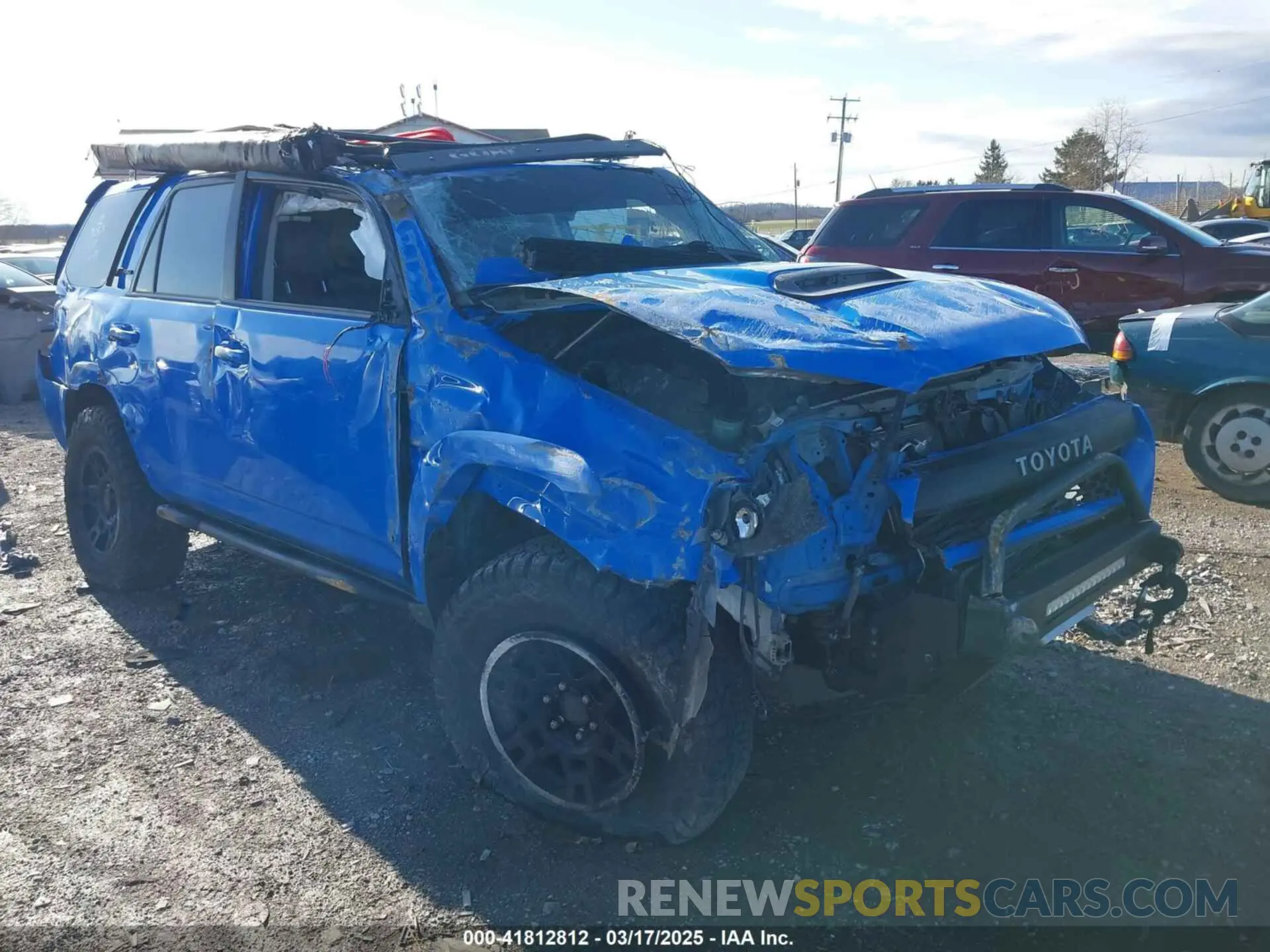 6 Photograph of a damaged car JTEBU5JR6K5702817 TOYOTA 4RUNNER 2019