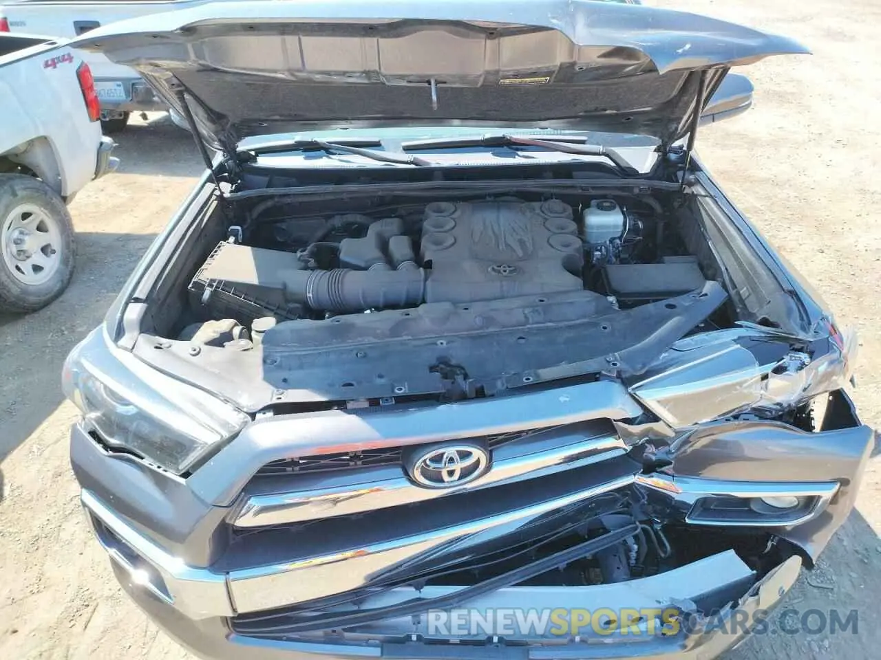 12 Photograph of a damaged car JTEBU5JR6K5712957 TOYOTA 4RUNNER 2019