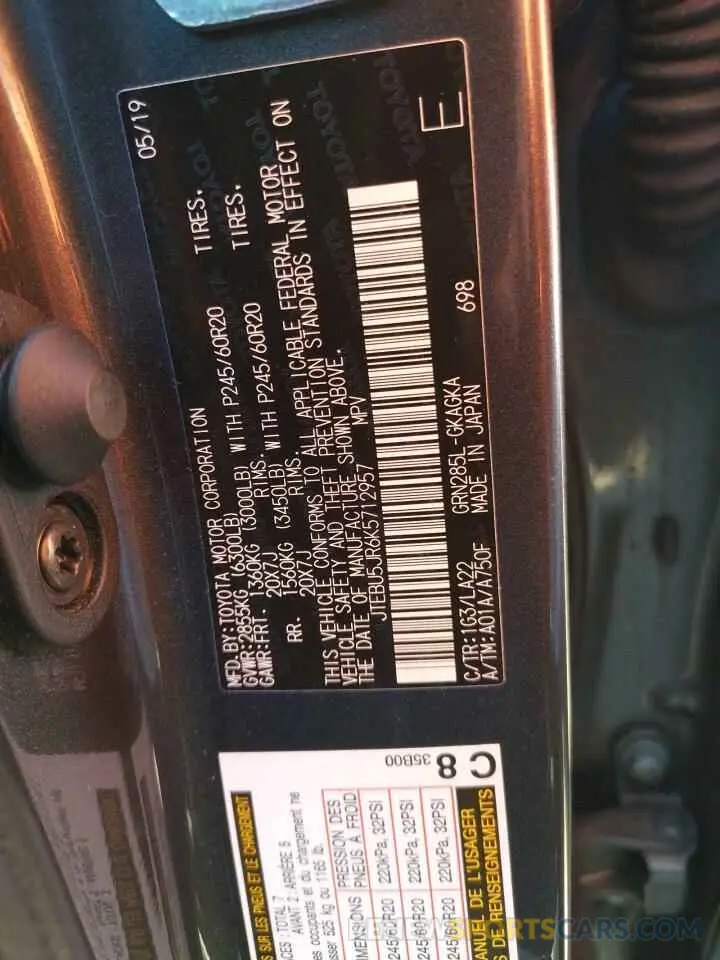 13 Photograph of a damaged car JTEBU5JR6K5712957 TOYOTA 4RUNNER 2019