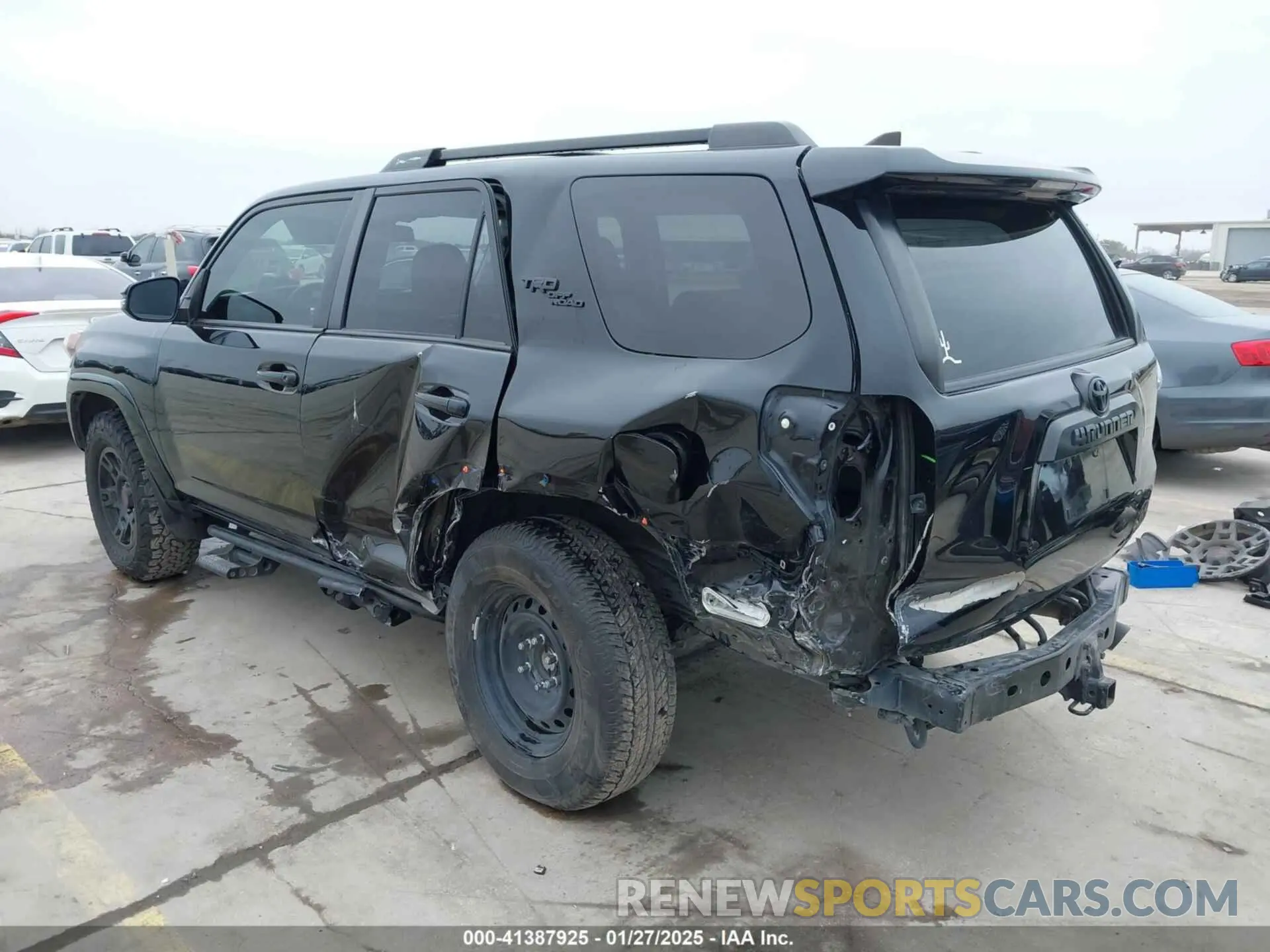 3 Photograph of a damaged car JTEBU5JR6K5725188 TOYOTA 4RUNNER 2019