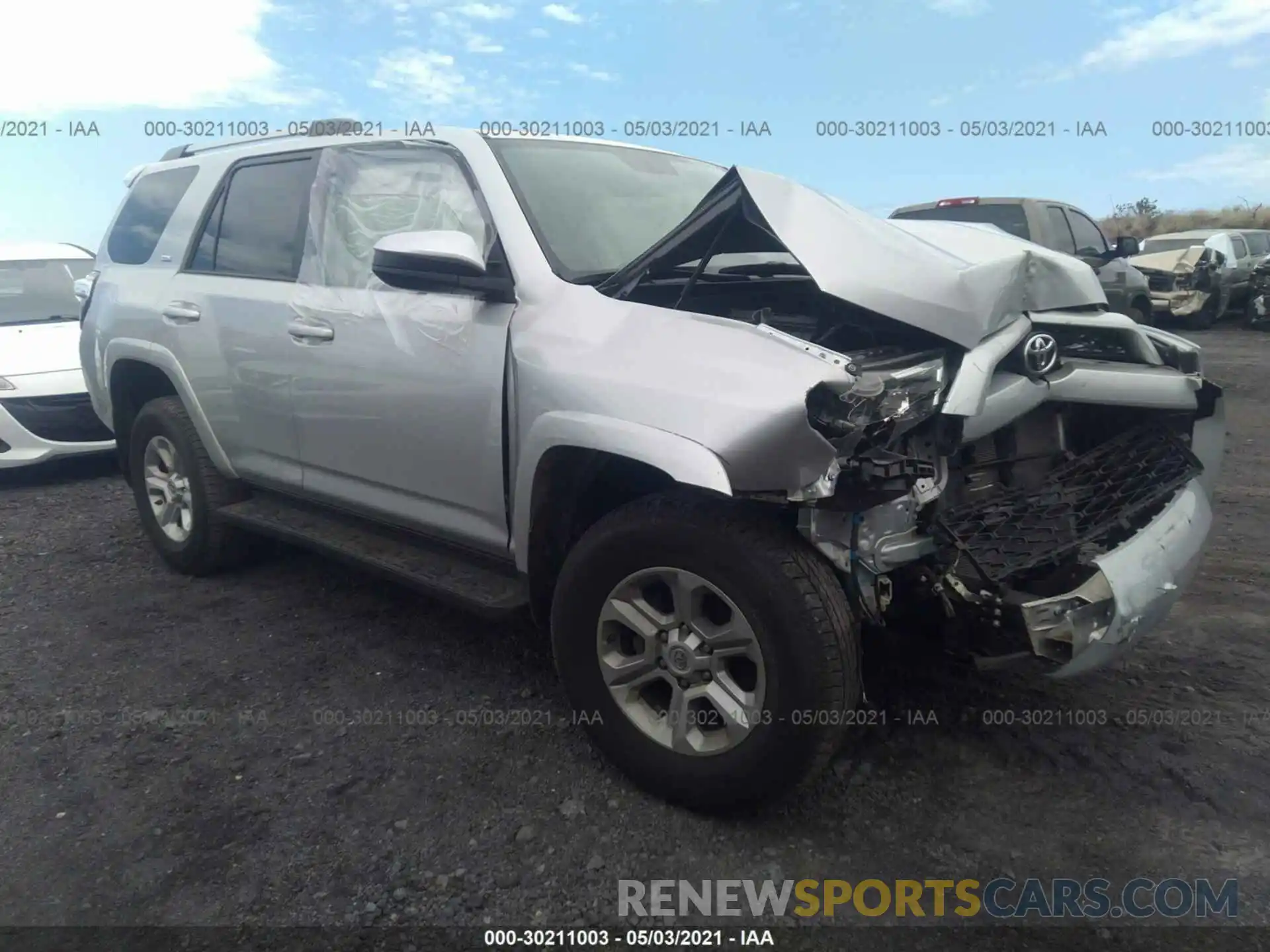 1 Photograph of a damaged car JTEBU5JR6K5729404 TOYOTA 4RUNNER 2019