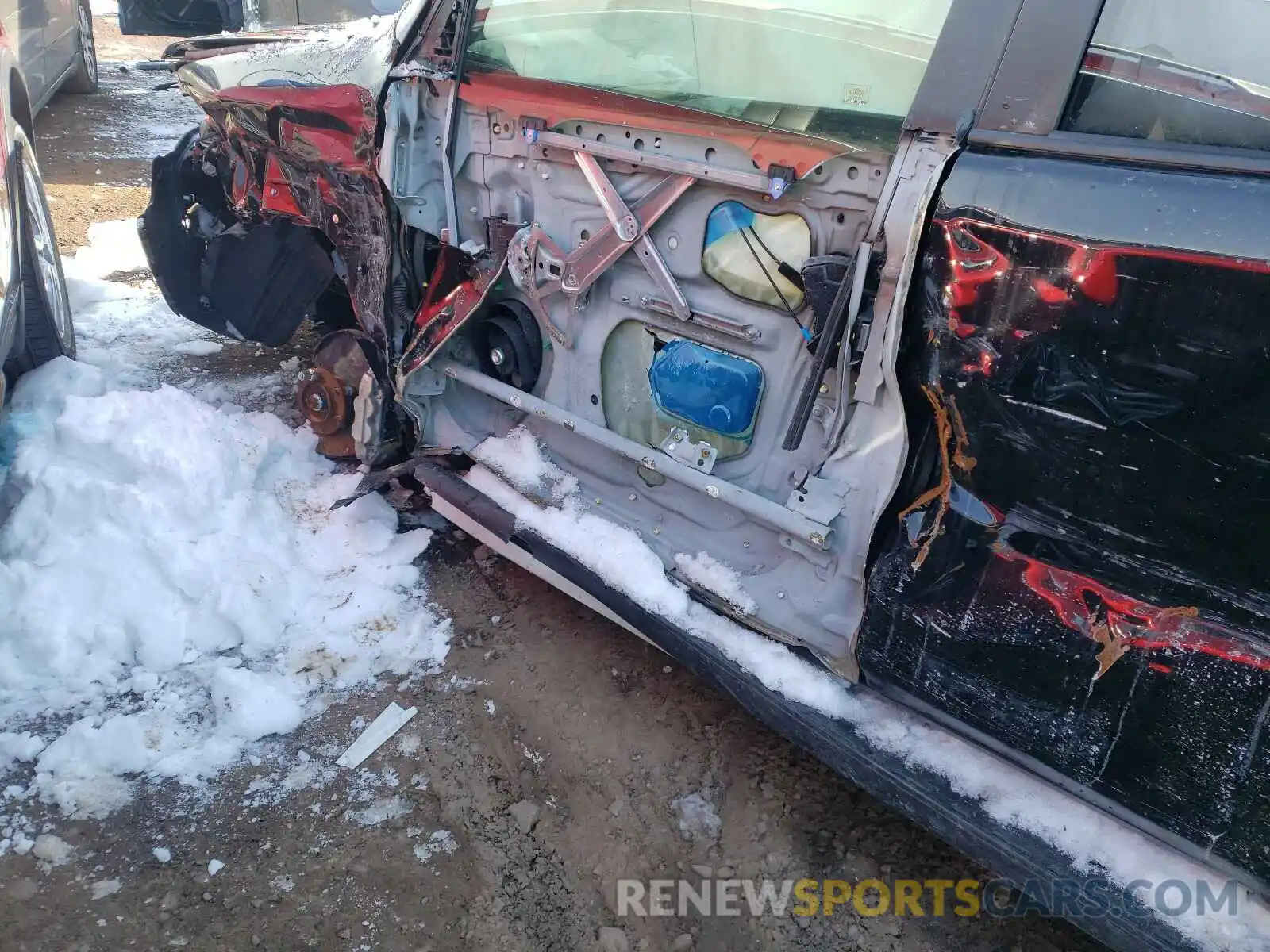 9 Photograph of a damaged car JTEBU5JR6K5734294 TOYOTA 4RUNNER 2019