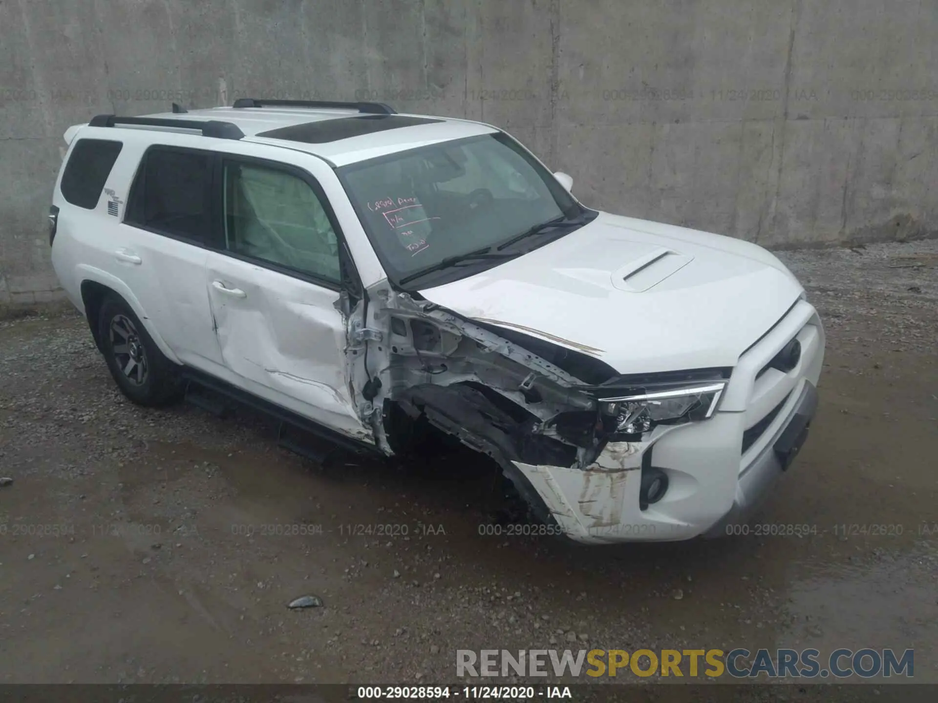 1 Photograph of a damaged car JTEBU5JR7K5632471 TOYOTA 4RUNNER 2019
