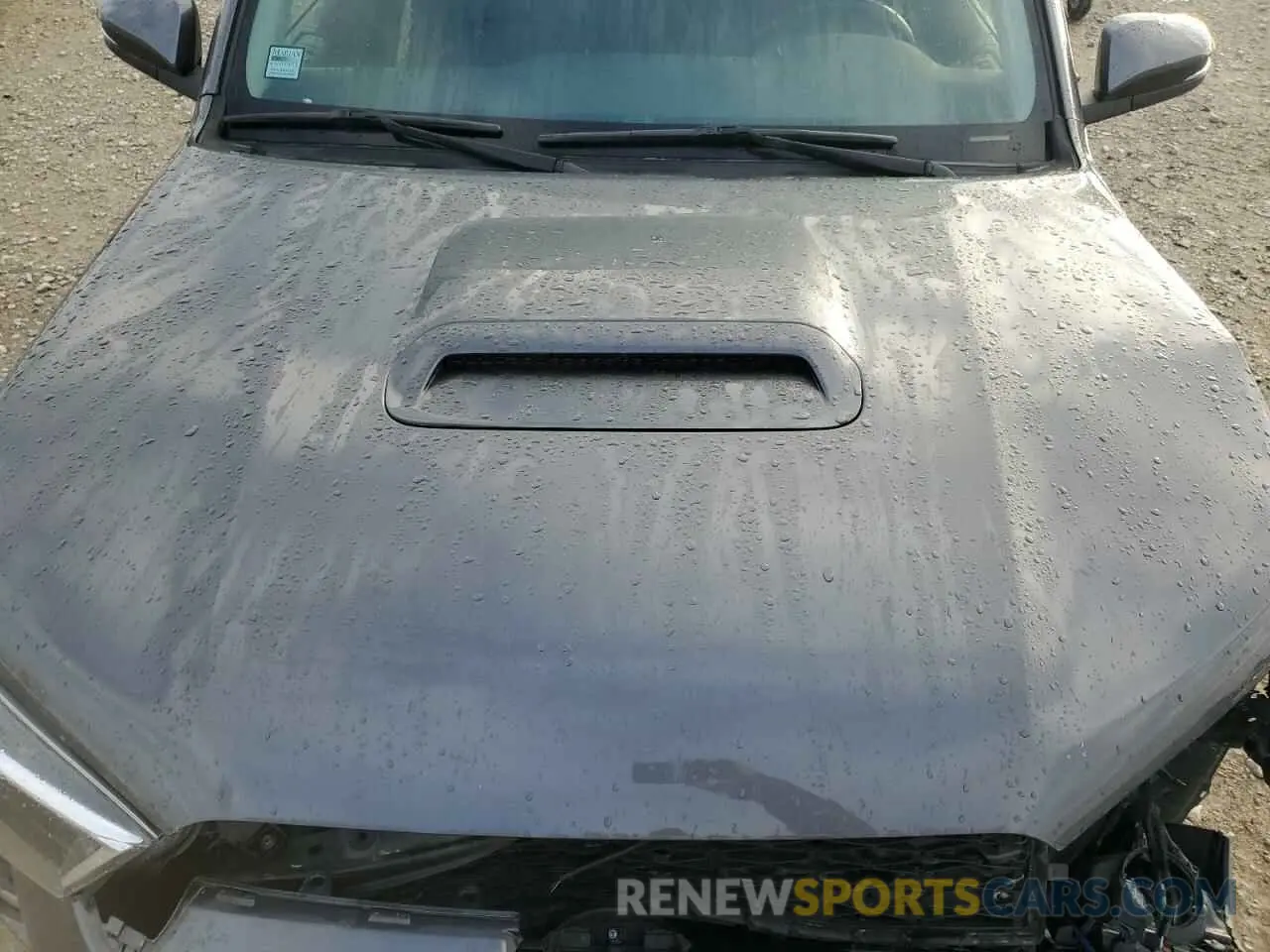 11 Photograph of a damaged car JTEBU5JR7K5635693 TOYOTA 4RUNNER 2019