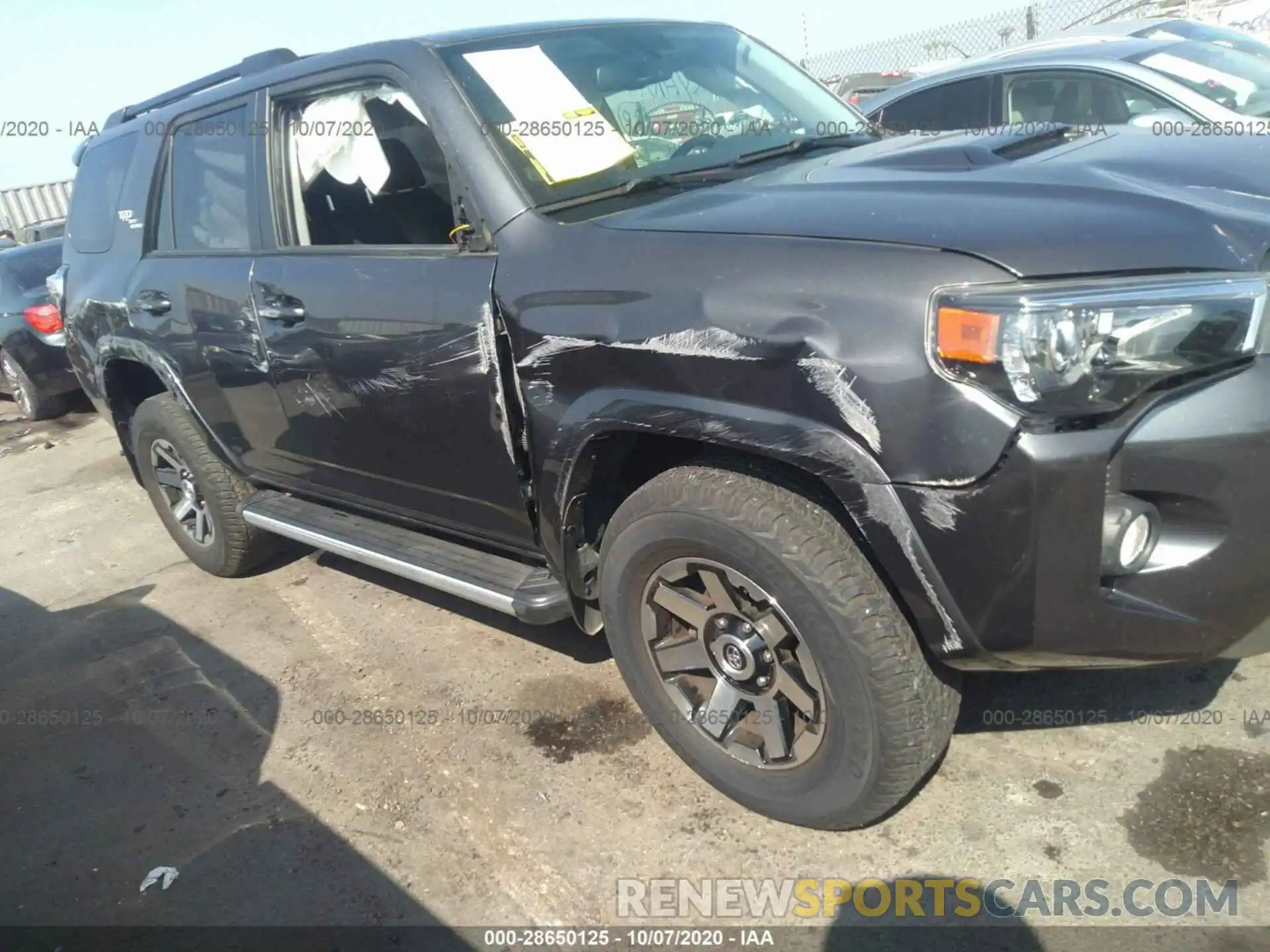 6 Photograph of a damaged car JTEBU5JR7K5643308 TOYOTA 4RUNNER 2019