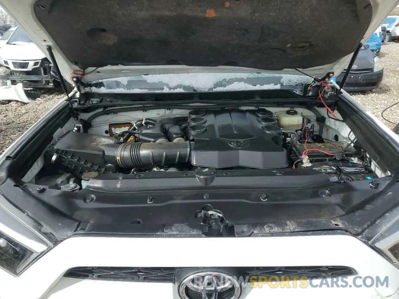 11 Photograph of a damaged car JTEBU5JR7K5663185 TOYOTA 4RUNNER 2019