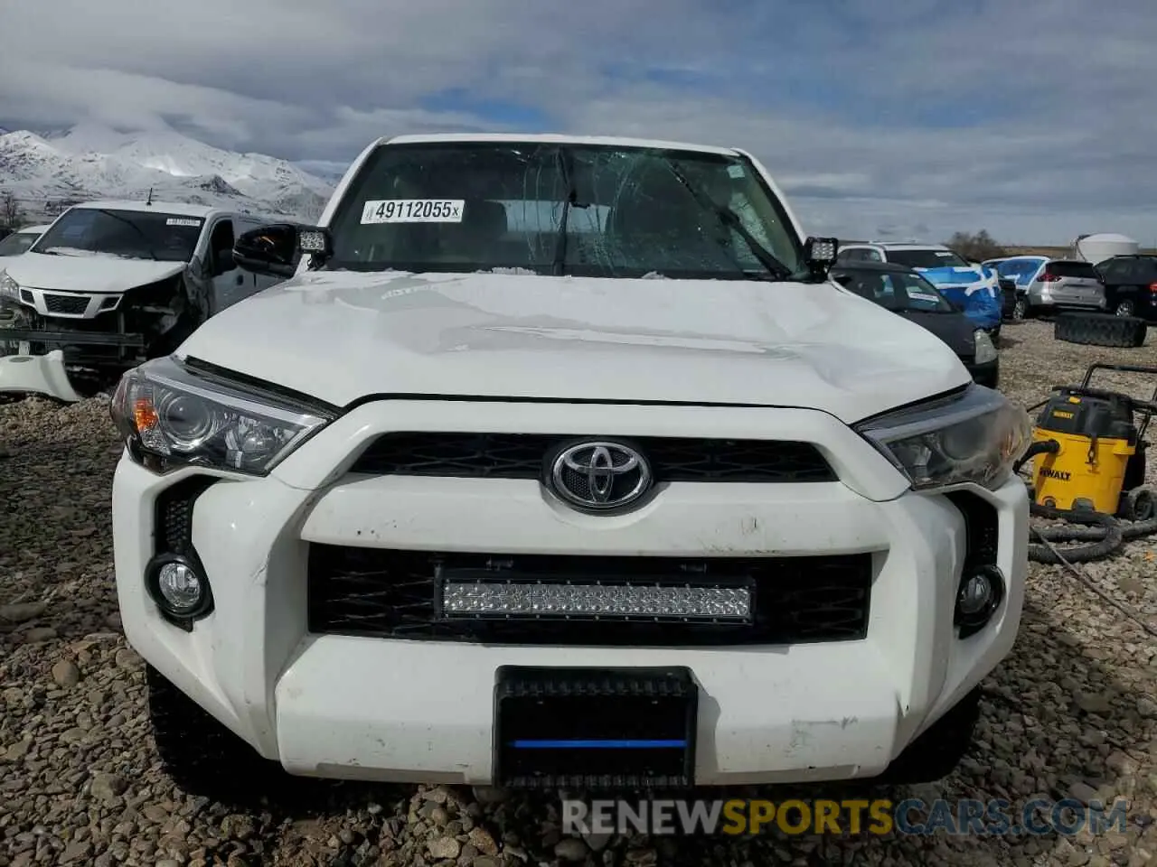 5 Photograph of a damaged car JTEBU5JR7K5663185 TOYOTA 4RUNNER 2019