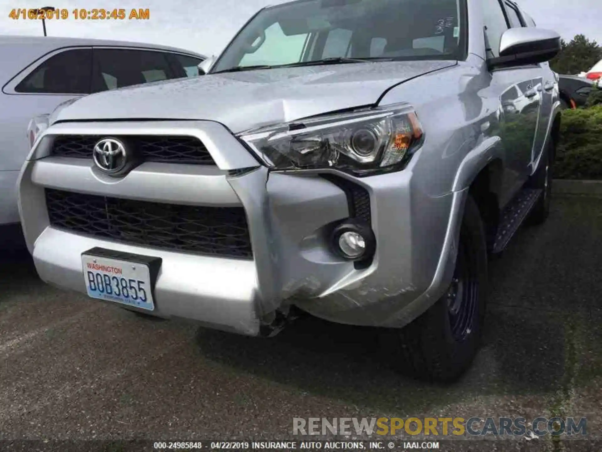 14 Photograph of a damaged car JTEBU5JR7K5671559 TOYOTA 4RUNNER 2019