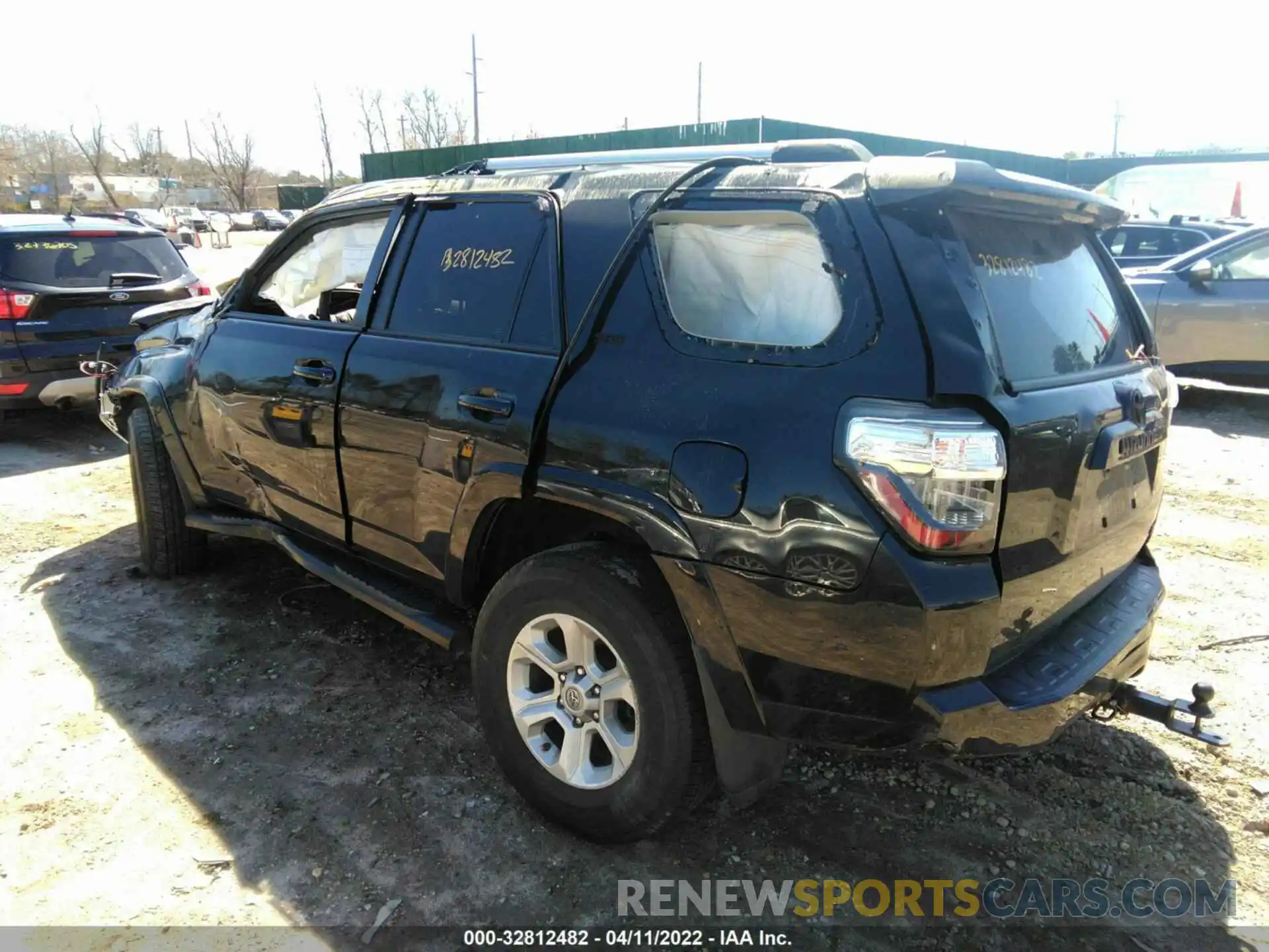 3 Photograph of a damaged car JTEBU5JR7K5683436 TOYOTA 4RUNNER 2019