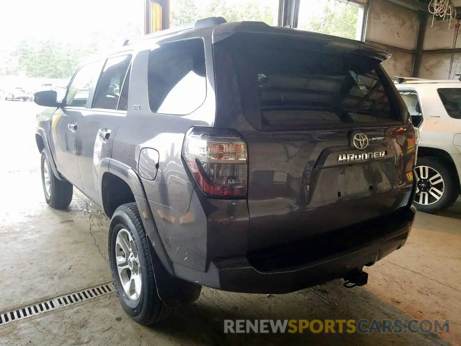 3 Photograph of a damaged car JTEBU5JR7K5685901 TOYOTA 4RUNNER 2019