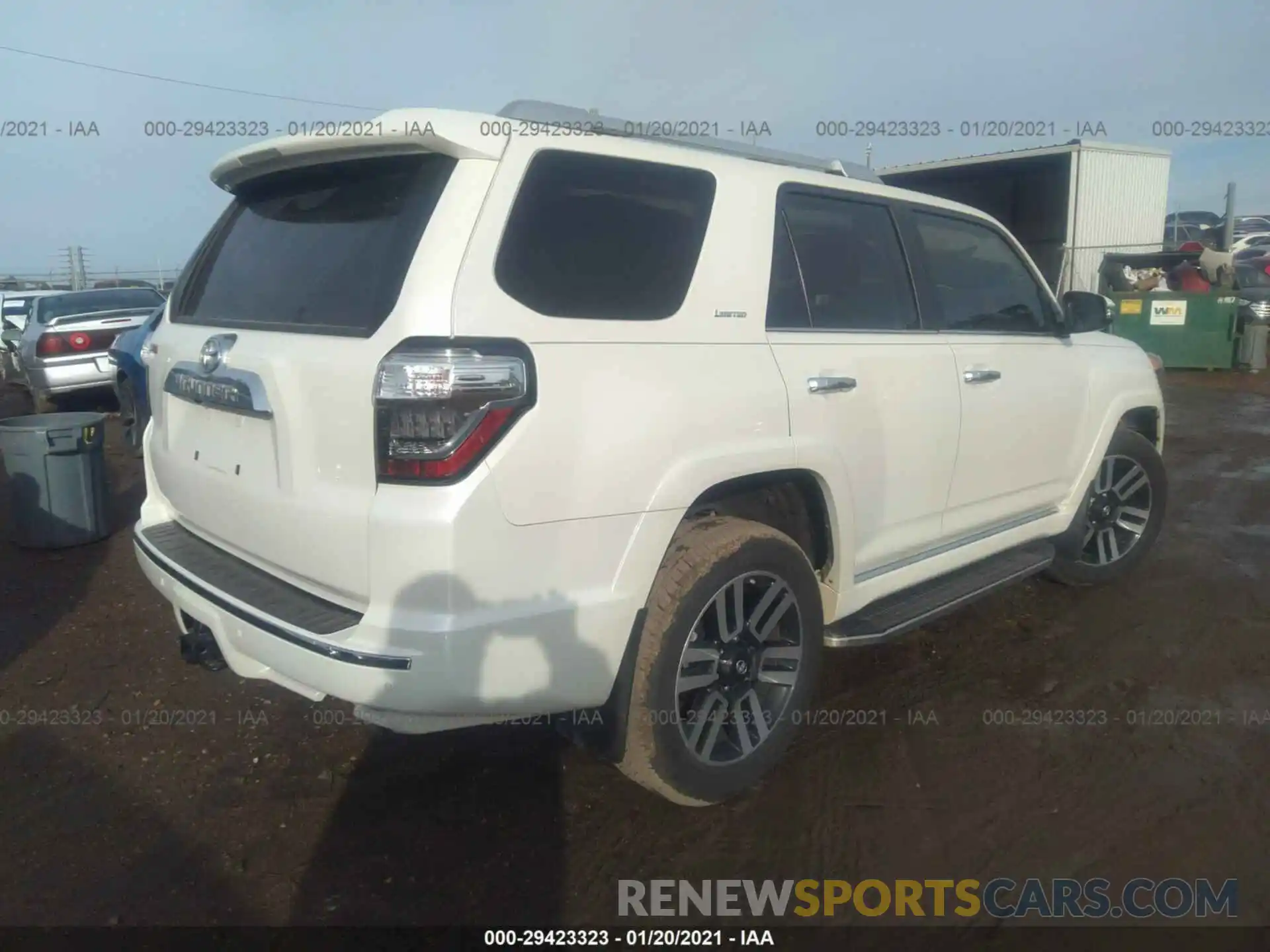 4 Photograph of a damaged car JTEBU5JR7K5695375 TOYOTA 4RUNNER 2019