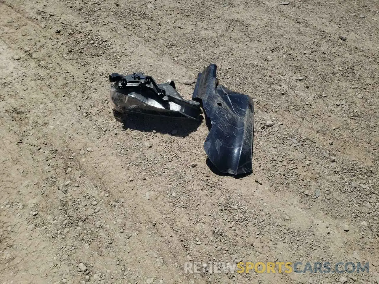 15 Photograph of a damaged car JTEBU5JR7K5698423 TOYOTA 4RUNNER 2019