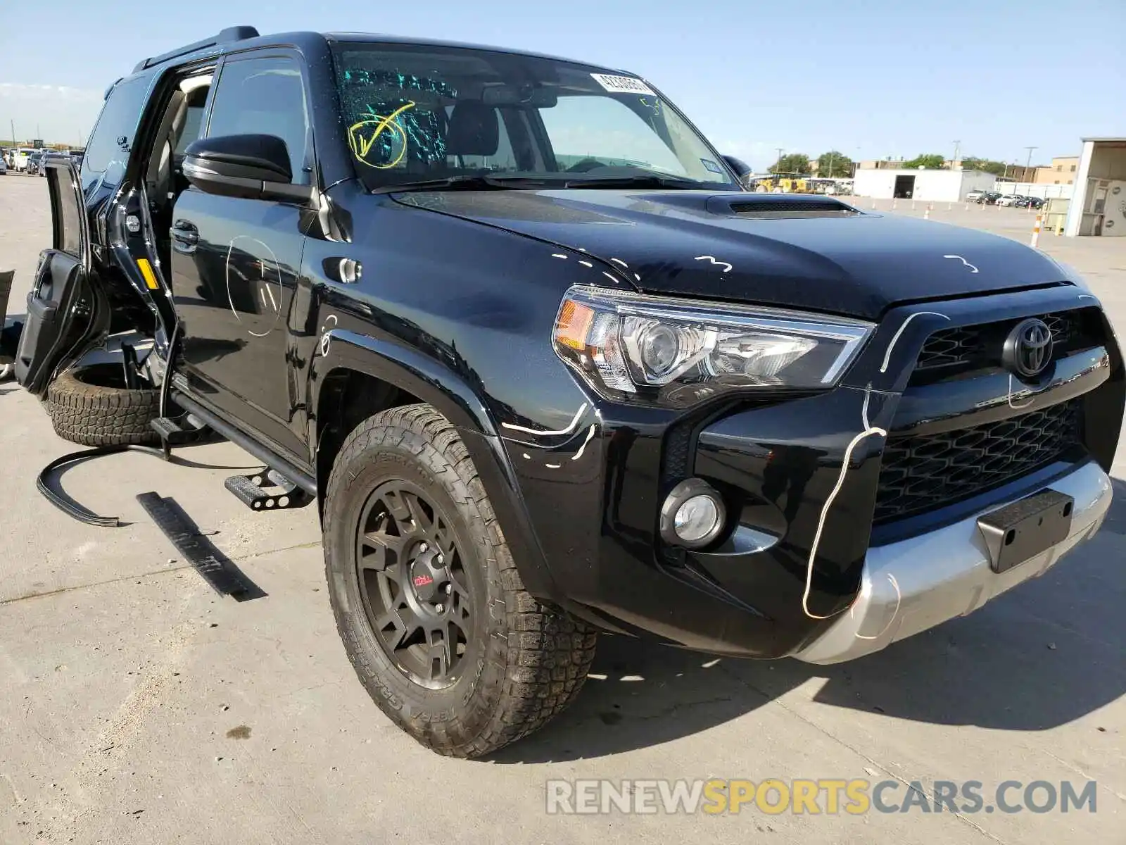 1 Photograph of a damaged car JTEBU5JR7K5707427 TOYOTA 4RUNNER 2019