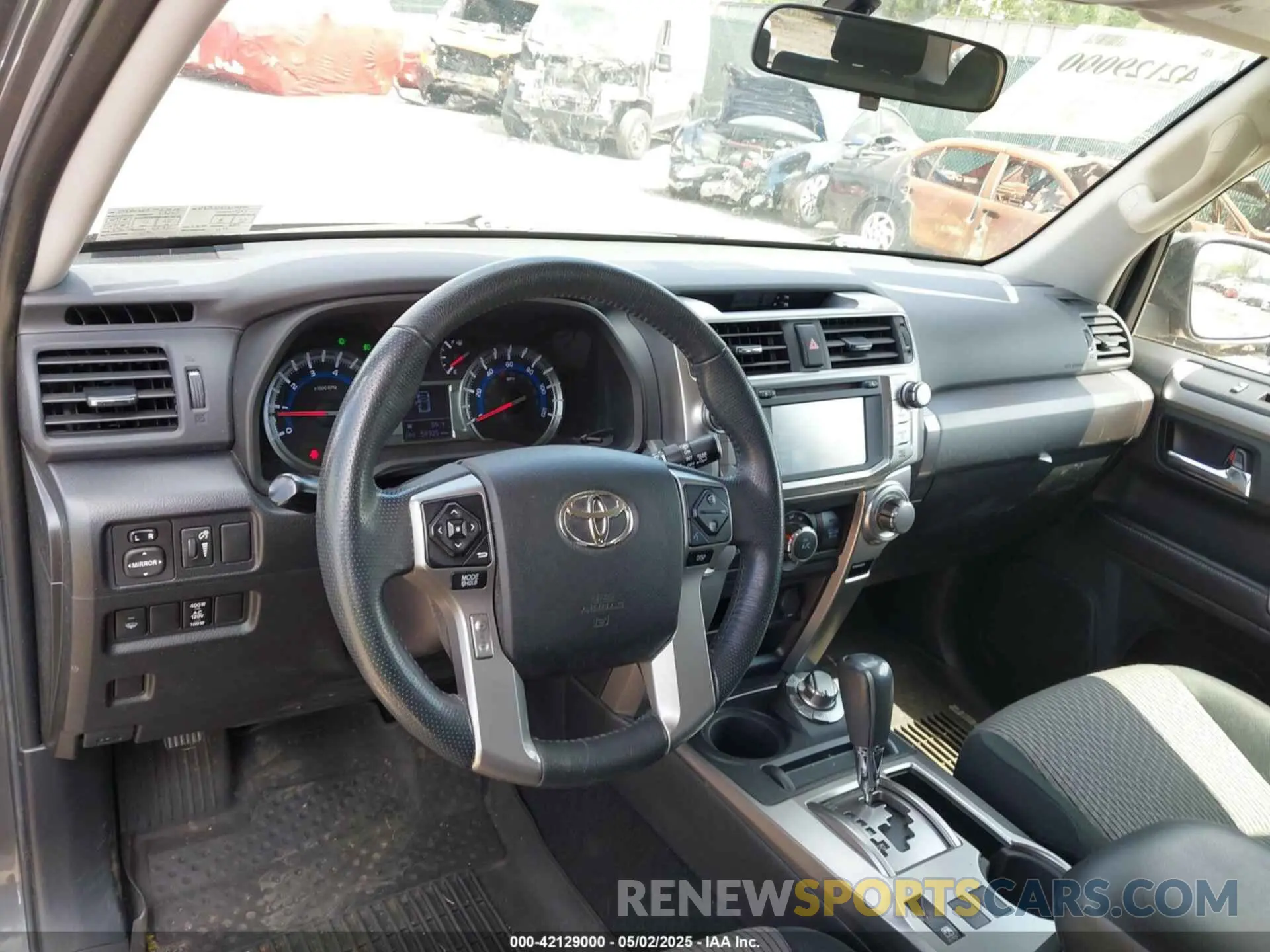 18 Photograph of a damaged car JTEBU5JR7K5710800 TOYOTA 4RUNNER 2019