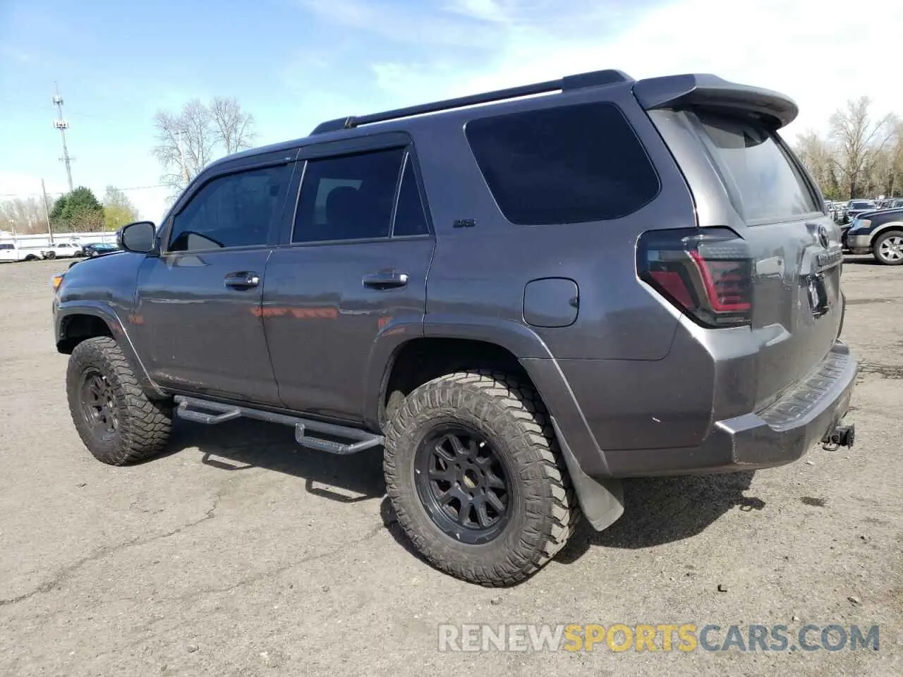2 Photograph of a damaged car JTEBU5JR7K5711008 TOYOTA 4RUNNER 2019
