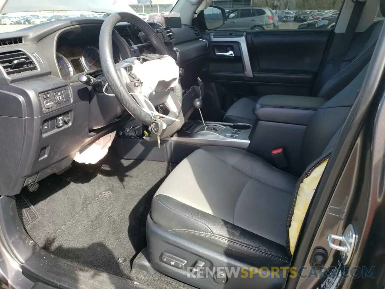 7 Photograph of a damaged car JTEBU5JR7K5711008 TOYOTA 4RUNNER 2019