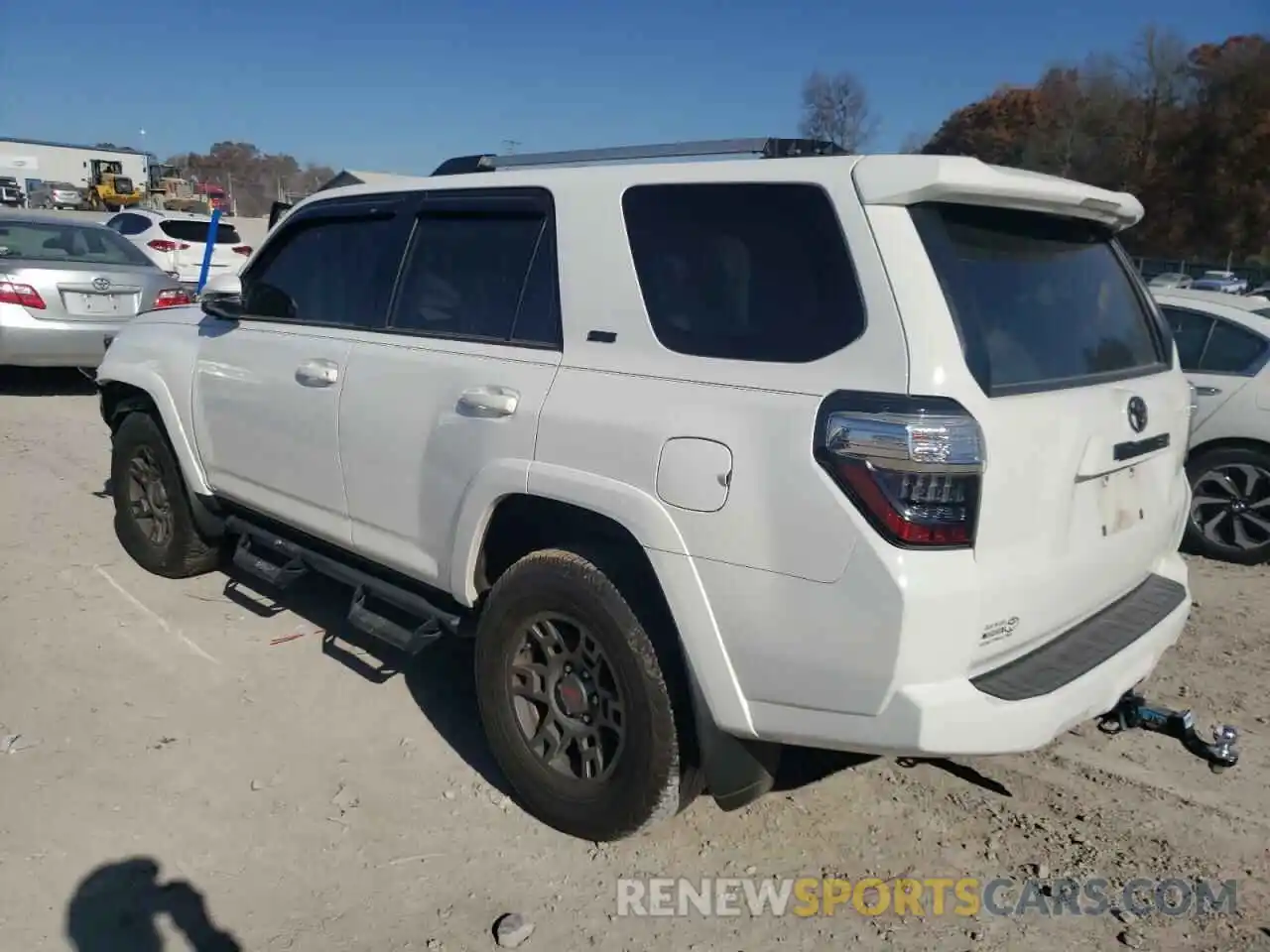 3 Photograph of a damaged car JTEBU5JR7K5714782 TOYOTA 4RUNNER 2019