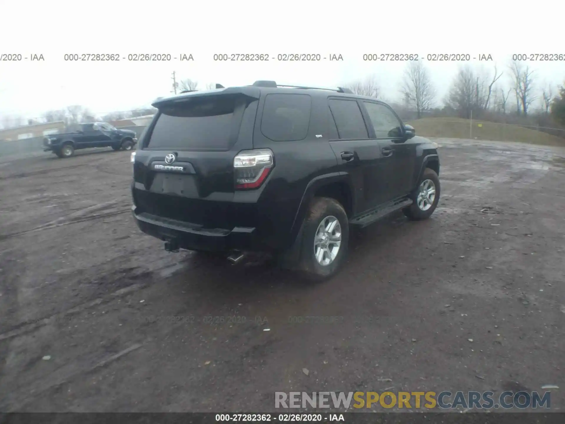 4 Photograph of a damaged car JTEBU5JR8K5615713 TOYOTA 4RUNNER 2019