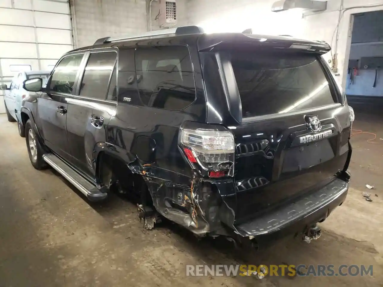 3 Photograph of a damaged car JTEBU5JR8K5626257 TOYOTA 4RUNNER 2019