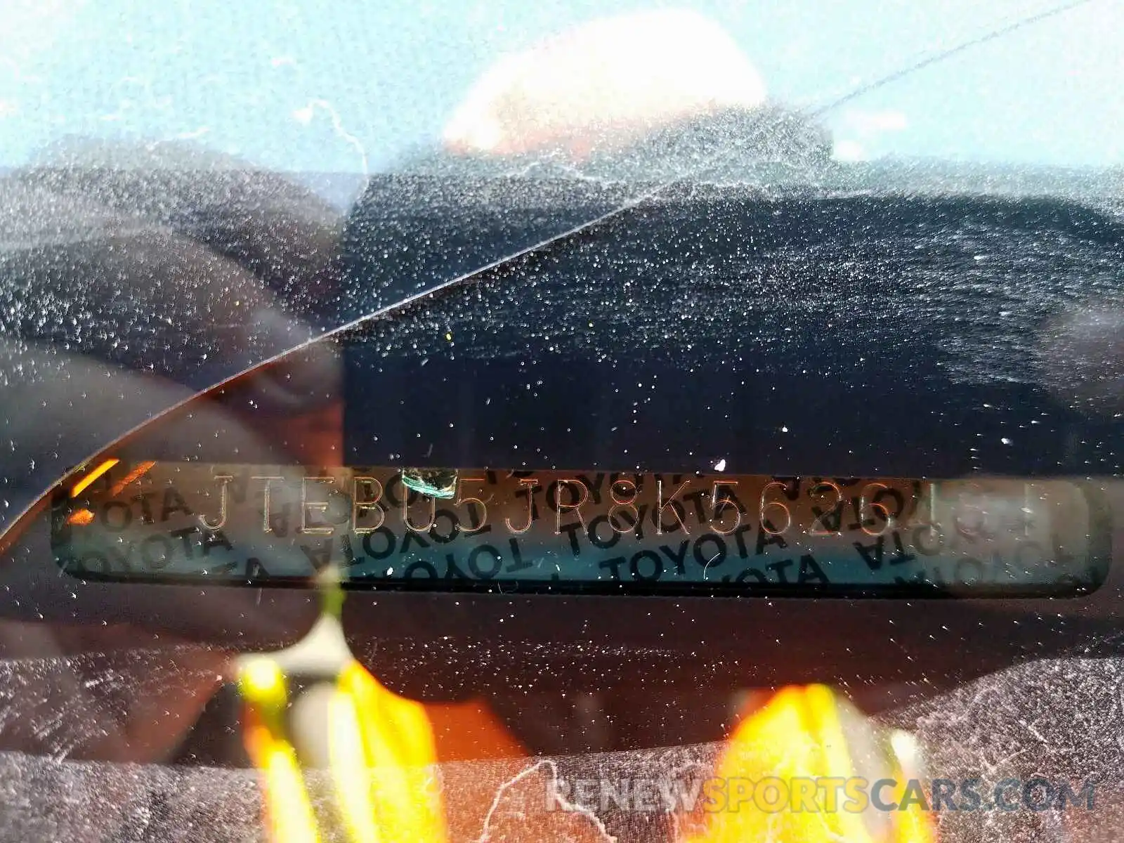 10 Photograph of a damaged car JTEBU5JR8K5626484 TOYOTA 4RUNNER 2019