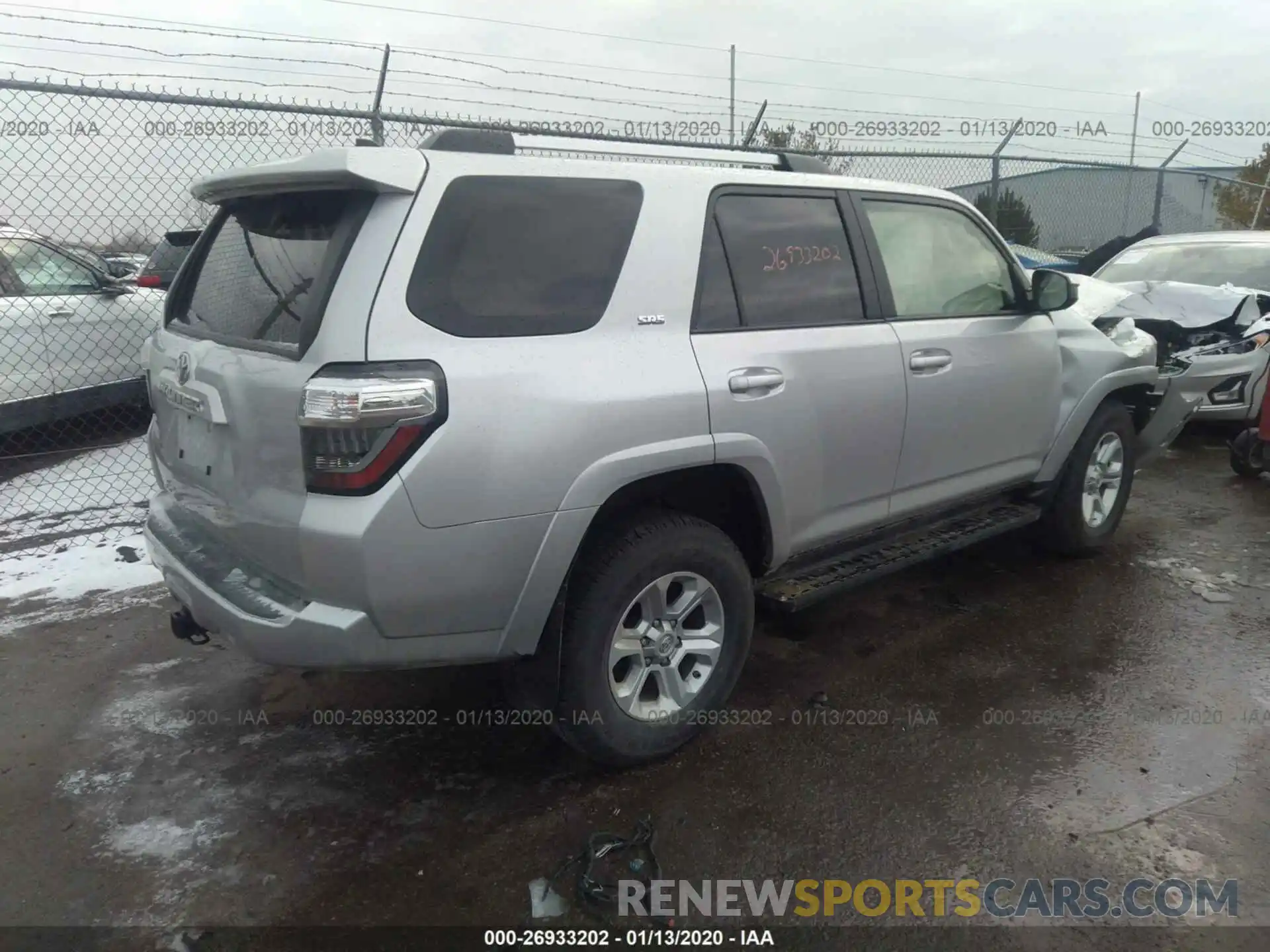 4 Photograph of a damaged car JTEBU5JR8K5634472 TOYOTA 4RUNNER 2019