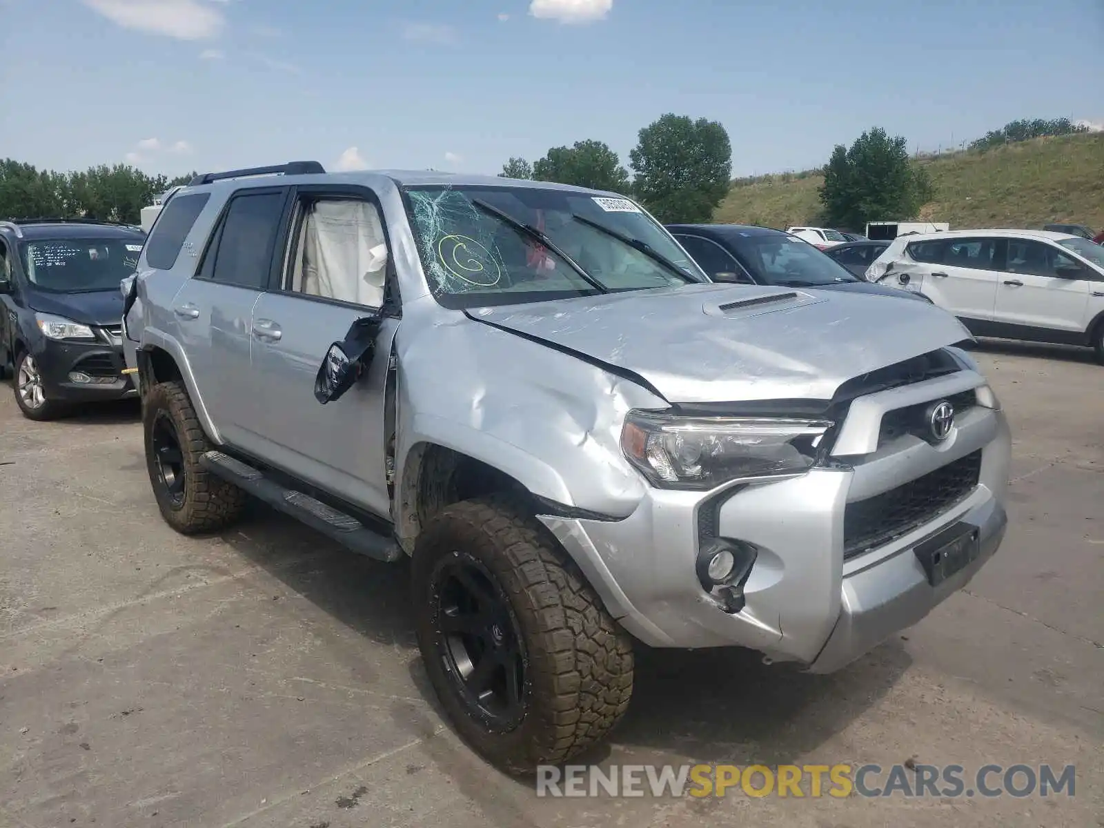 1 Photograph of a damaged car JTEBU5JR8K5663065 TOYOTA 4RUNNER 2019