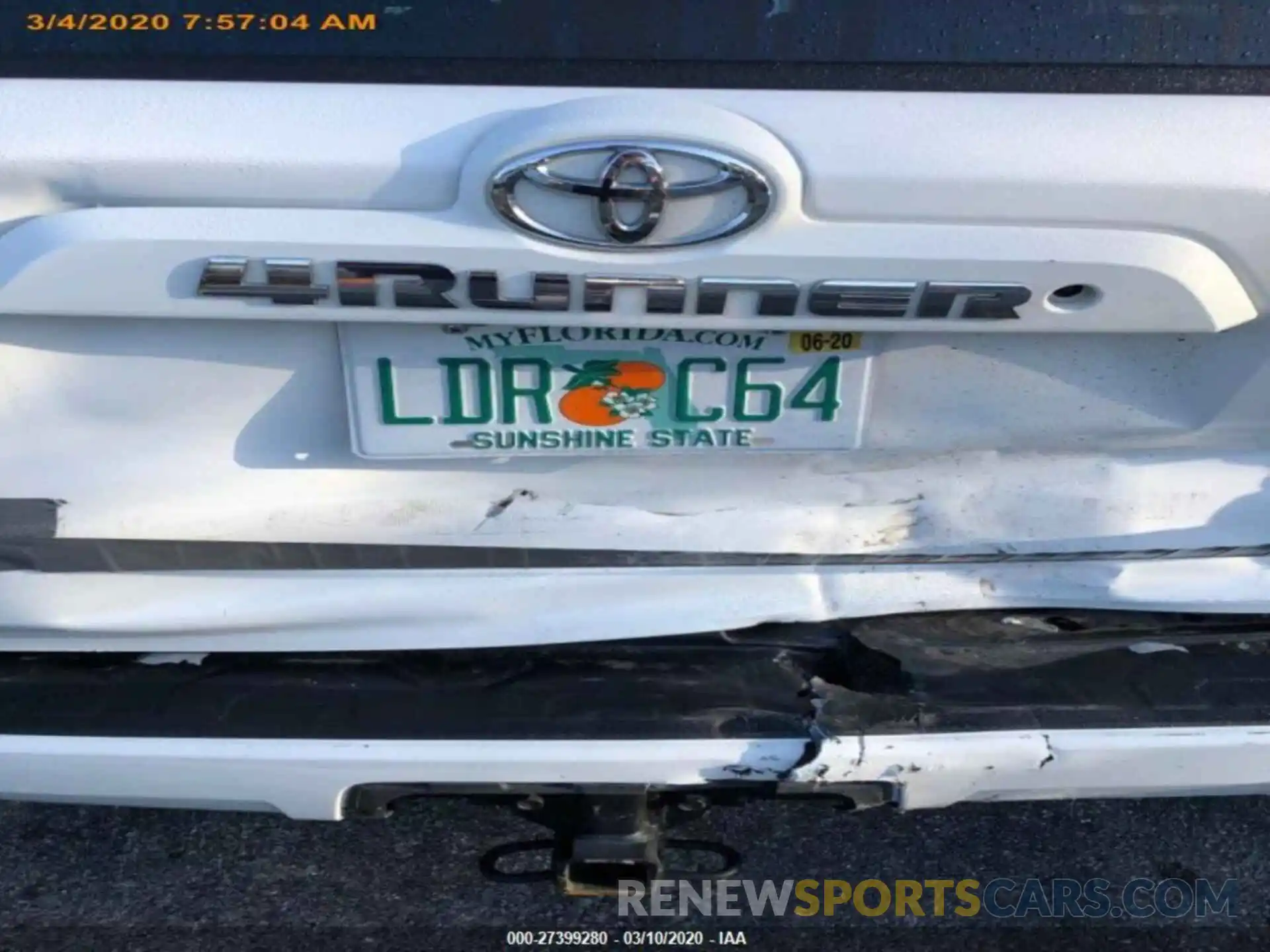 14 Photograph of a damaged car JTEBU5JR8K5664443 TOYOTA 4RUNNER 2019