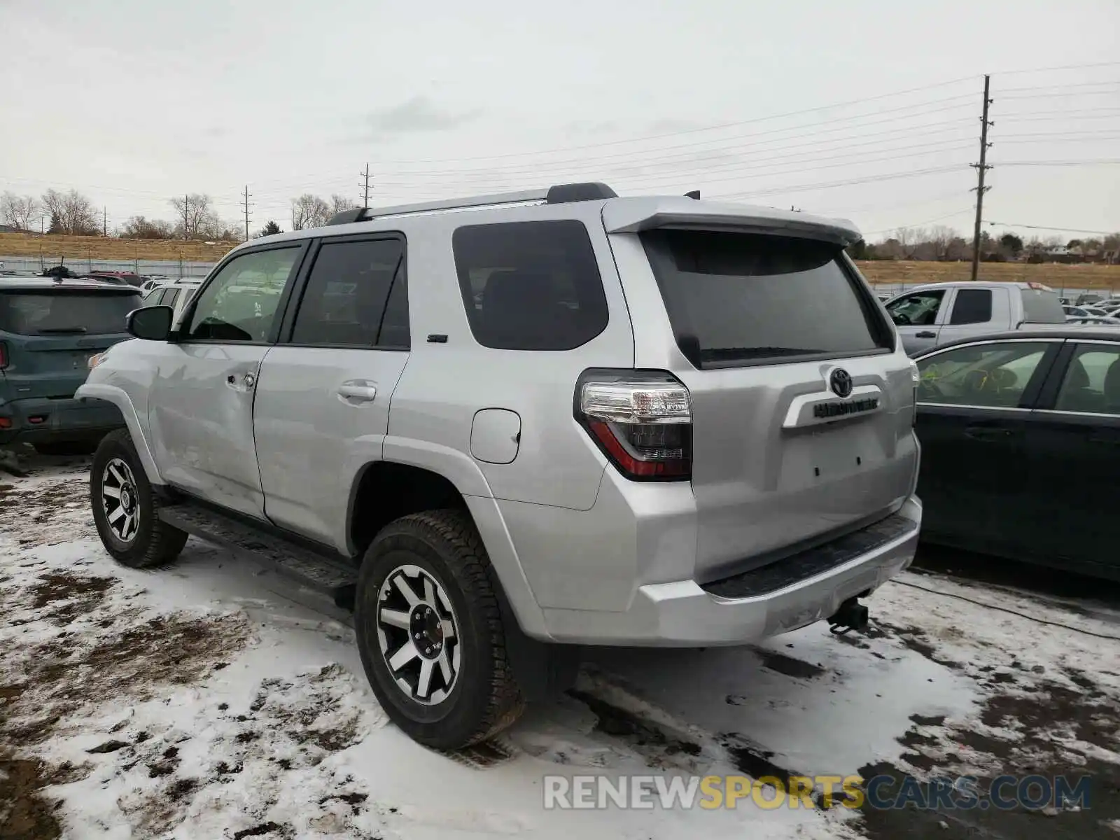 3 Photograph of a damaged car JTEBU5JR8K5670355 TOYOTA 4RUNNER 2019