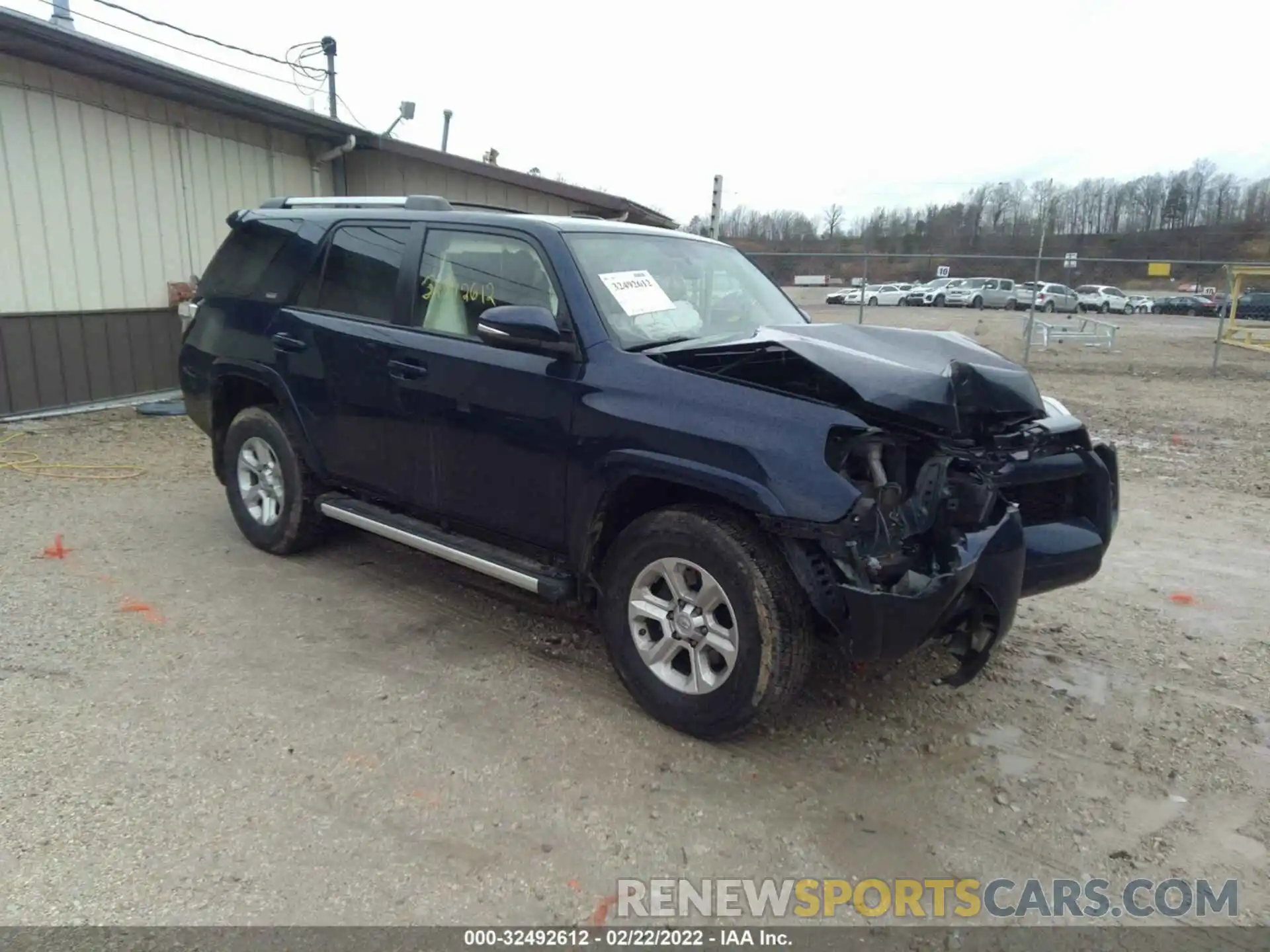 1 Photograph of a damaged car JTEBU5JR8K5670758 TOYOTA 4RUNNER 2019