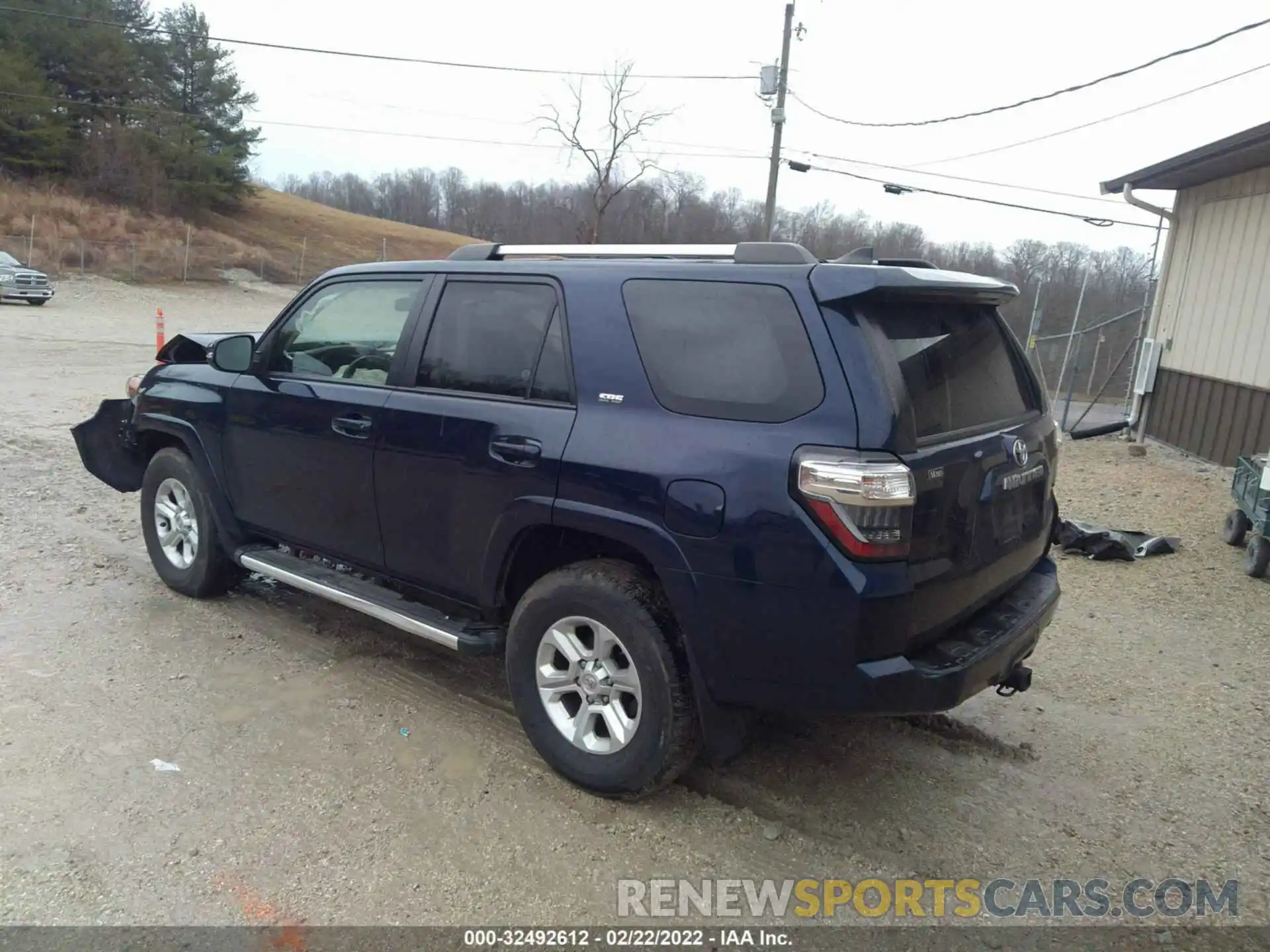 3 Photograph of a damaged car JTEBU5JR8K5670758 TOYOTA 4RUNNER 2019