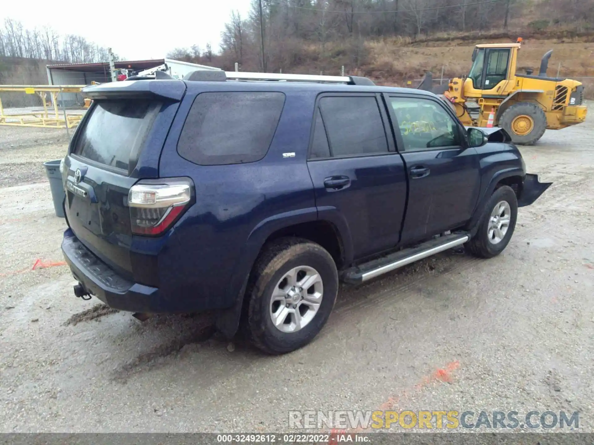 4 Photograph of a damaged car JTEBU5JR8K5670758 TOYOTA 4RUNNER 2019