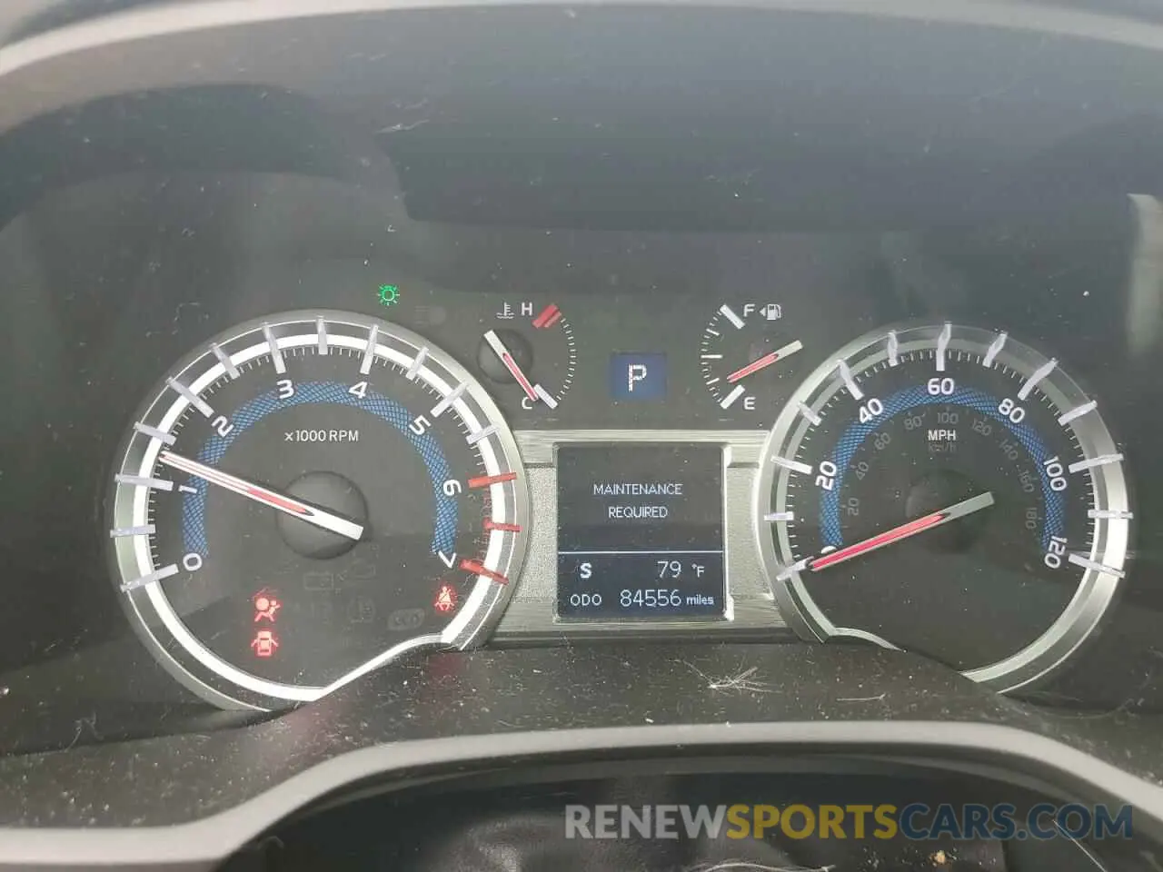 9 Photograph of a damaged car JTEBU5JR8K5670825 TOYOTA 4RUNNER 2019