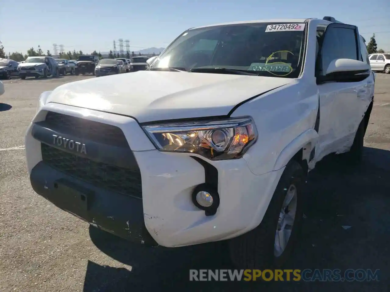 2 Photograph of a damaged car JTEBU5JR8K5686880 TOYOTA 4RUNNER 2019