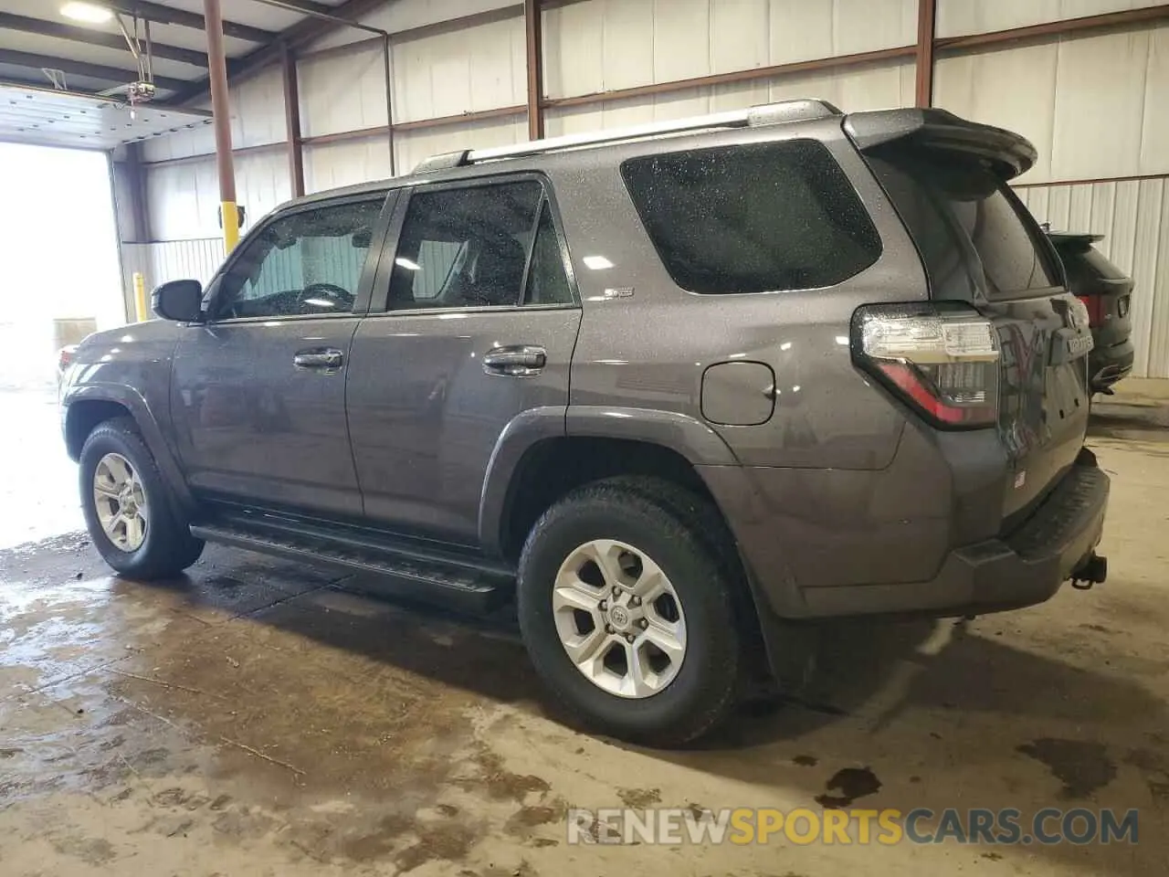 2 Photograph of a damaged car JTEBU5JR8K5694381 TOYOTA 4RUNNER 2019