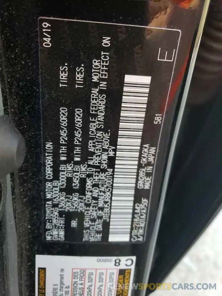 13 Photograph of a damaged car JTEBU5JR8K5700194 TOYOTA 4RUNNER 2019