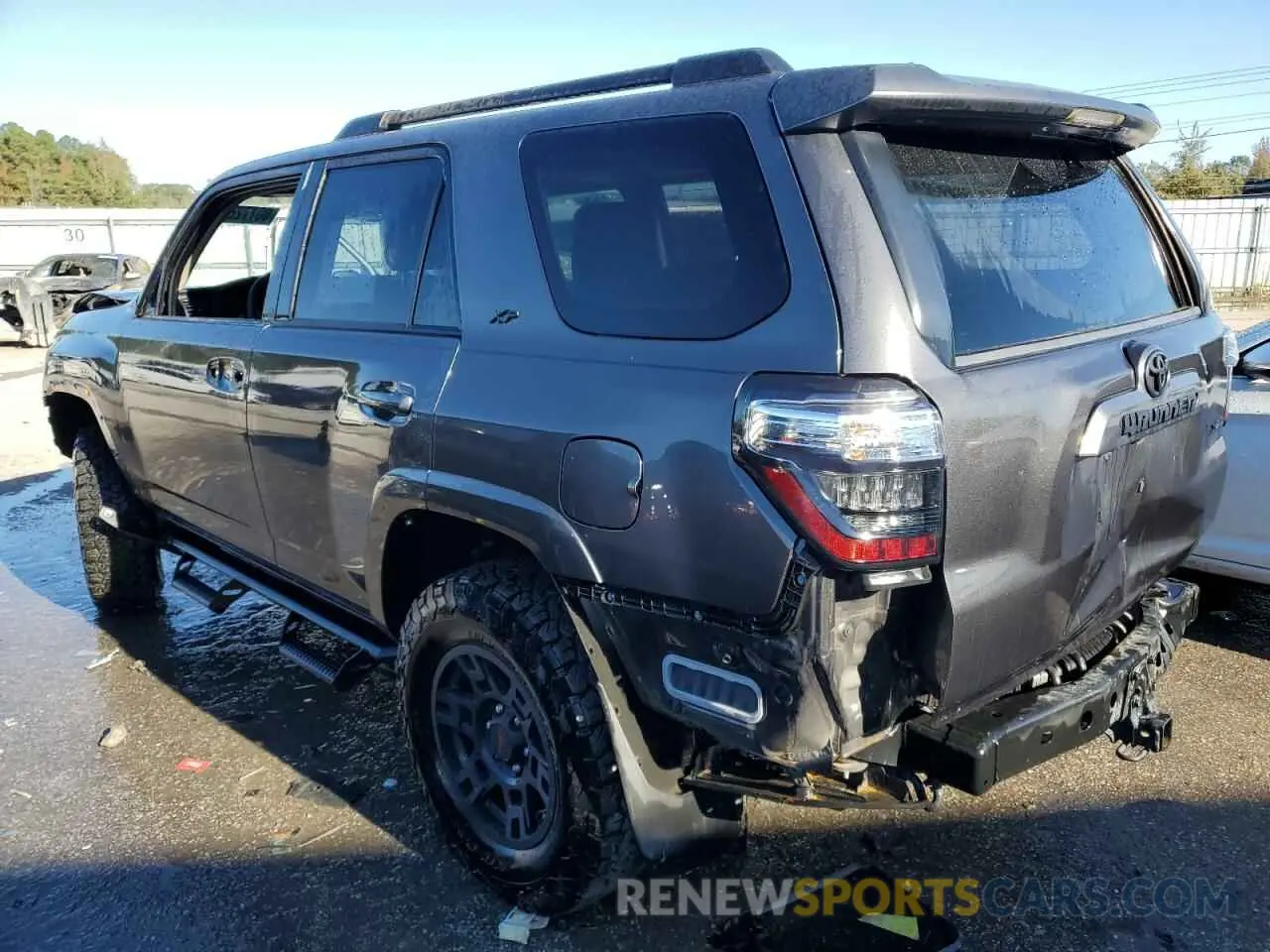 2 Photograph of a damaged car JTEBU5JR8K5703595 TOYOTA 4RUNNER 2019