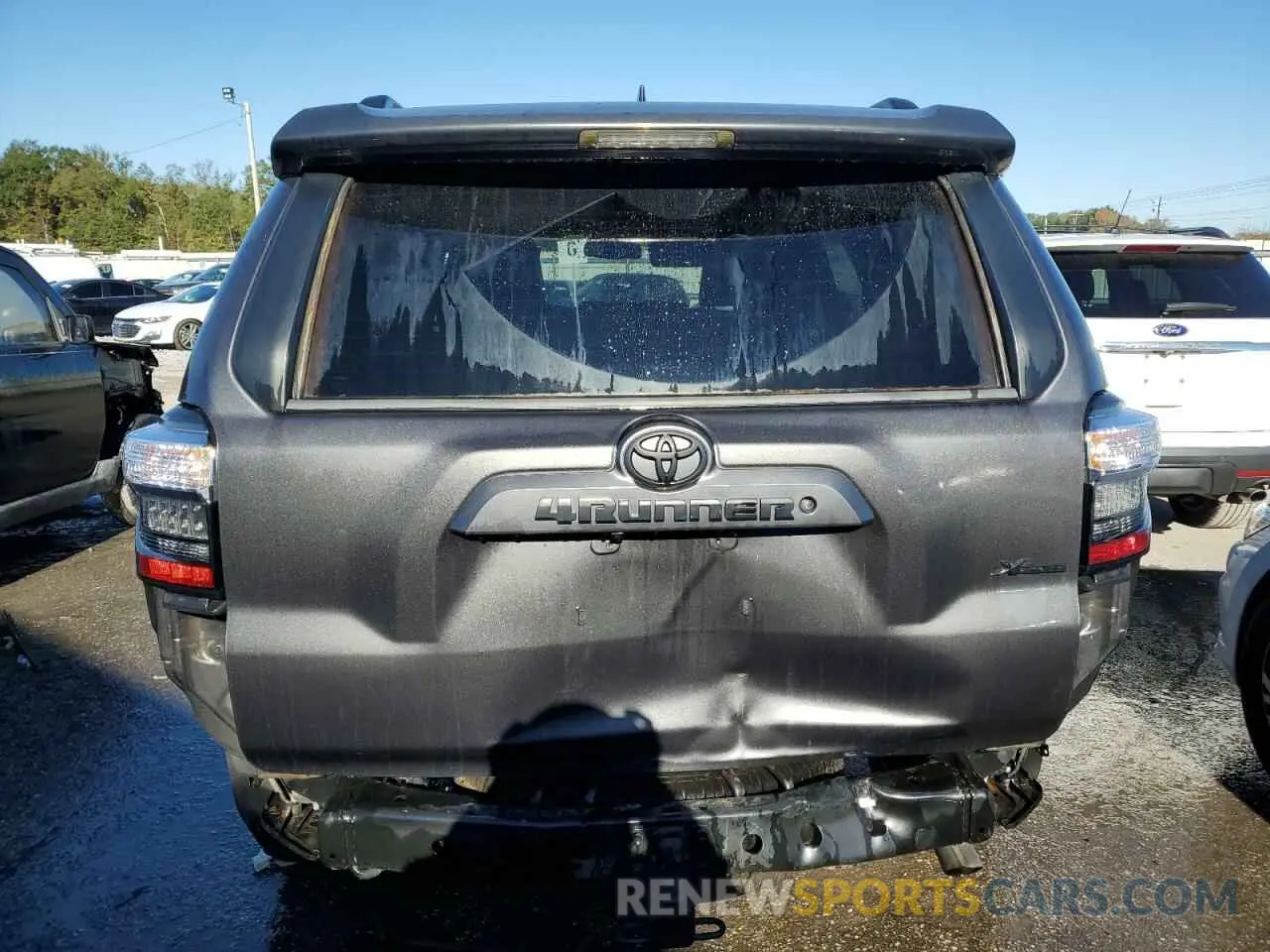6 Photograph of a damaged car JTEBU5JR8K5703595 TOYOTA 4RUNNER 2019
