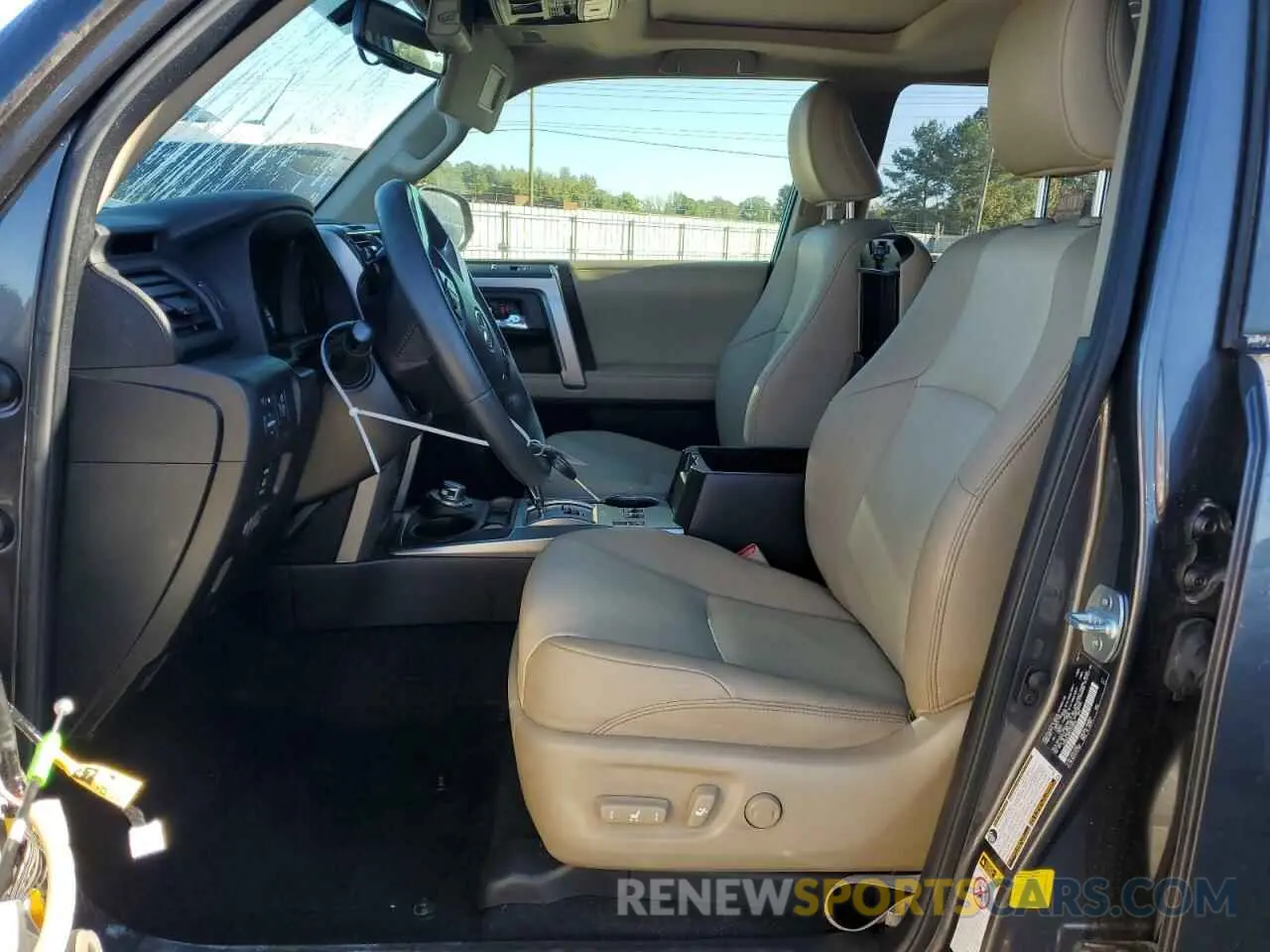 7 Photograph of a damaged car JTEBU5JR8K5703595 TOYOTA 4RUNNER 2019