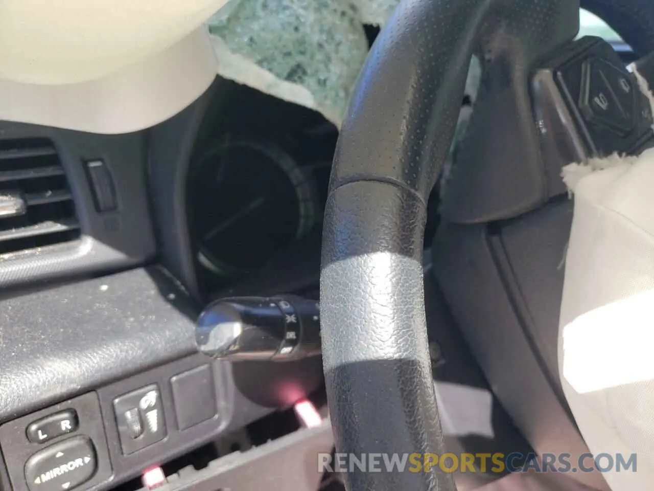 9 Photograph of a damaged car JTEBU5JR8K5722289 TOYOTA 4RUNNER 2019