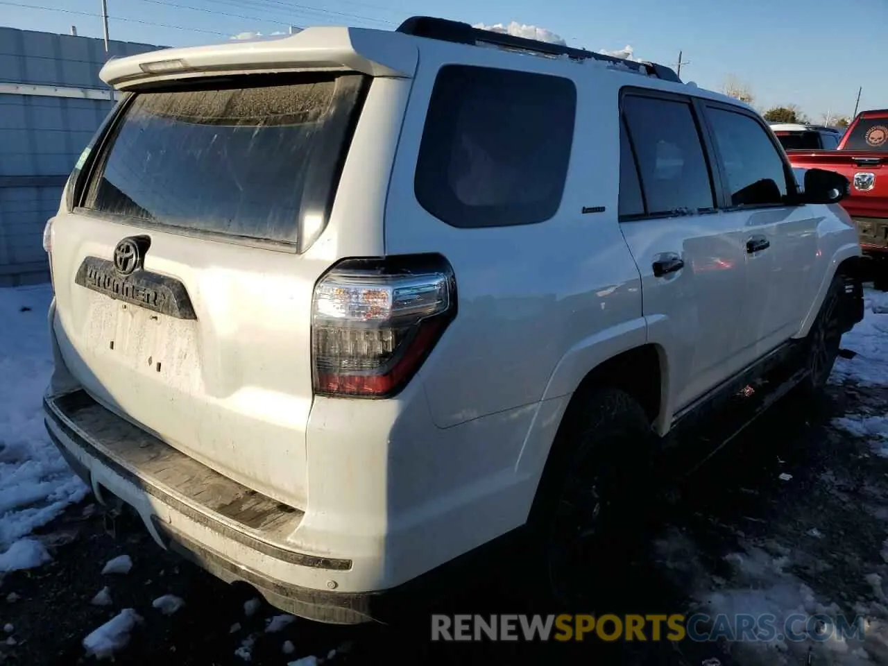 3 Photograph of a damaged car JTEBU5JR8K5724057 TOYOTA 4RUNNER 2019