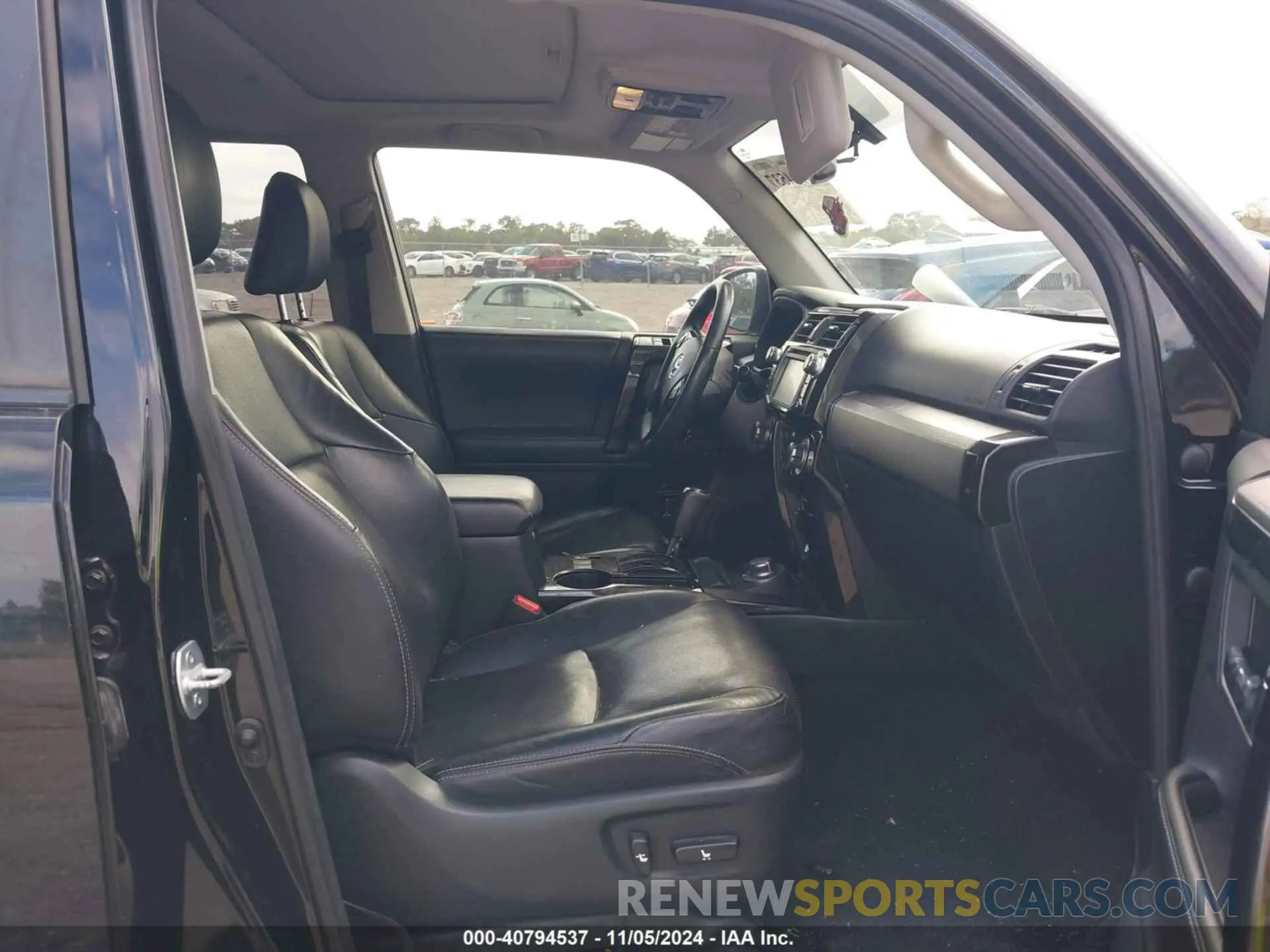 5 Photograph of a damaged car JTEBU5JR8K5731655 TOYOTA 4RUNNER 2019